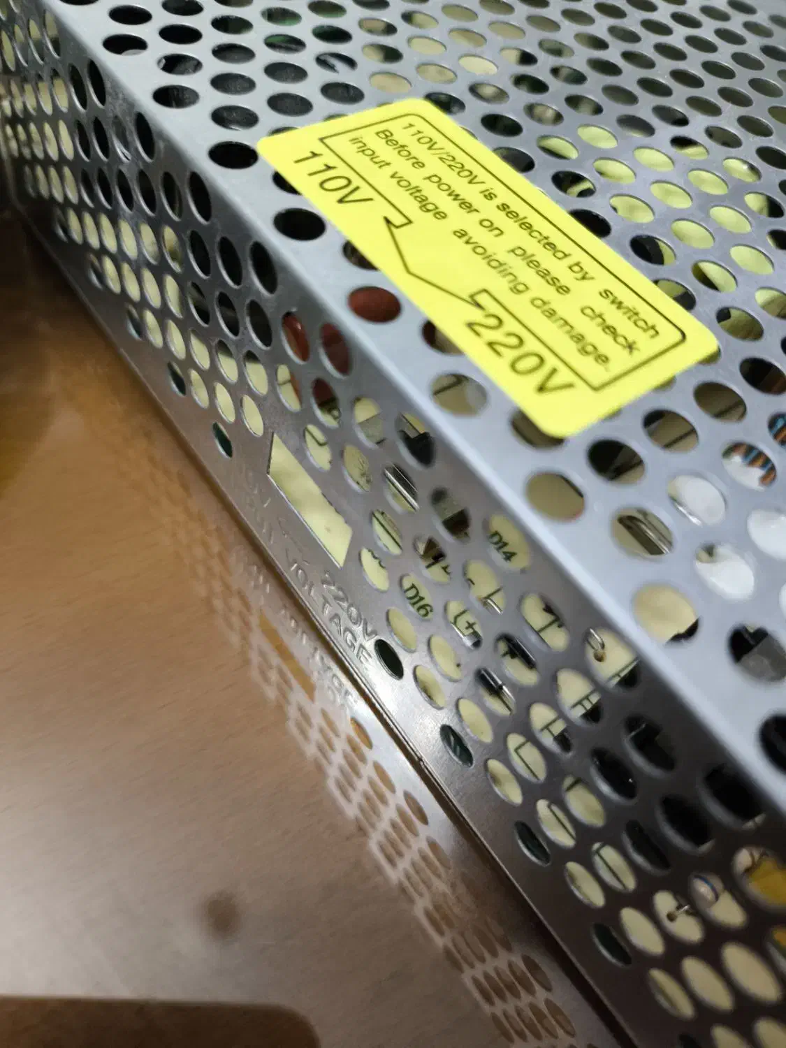 پاور  ۱۲ ولت  ۲۰ آمپر|ریسه و چراغ تزئینی|تهران, حکیمیه|دیوار