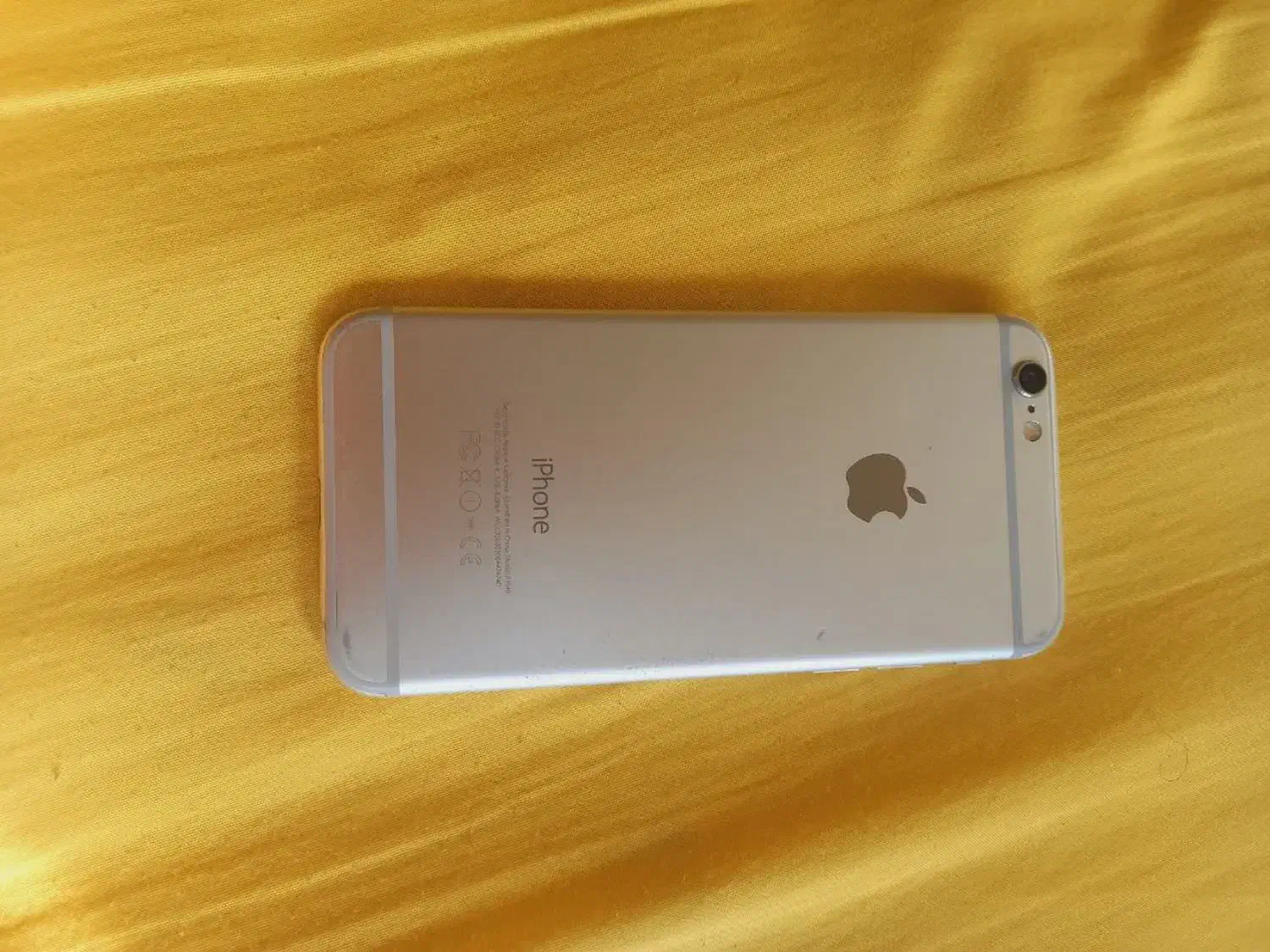 آیفون ۶ معمولی|موبایل|اصفهان, بهارستان|دیوار