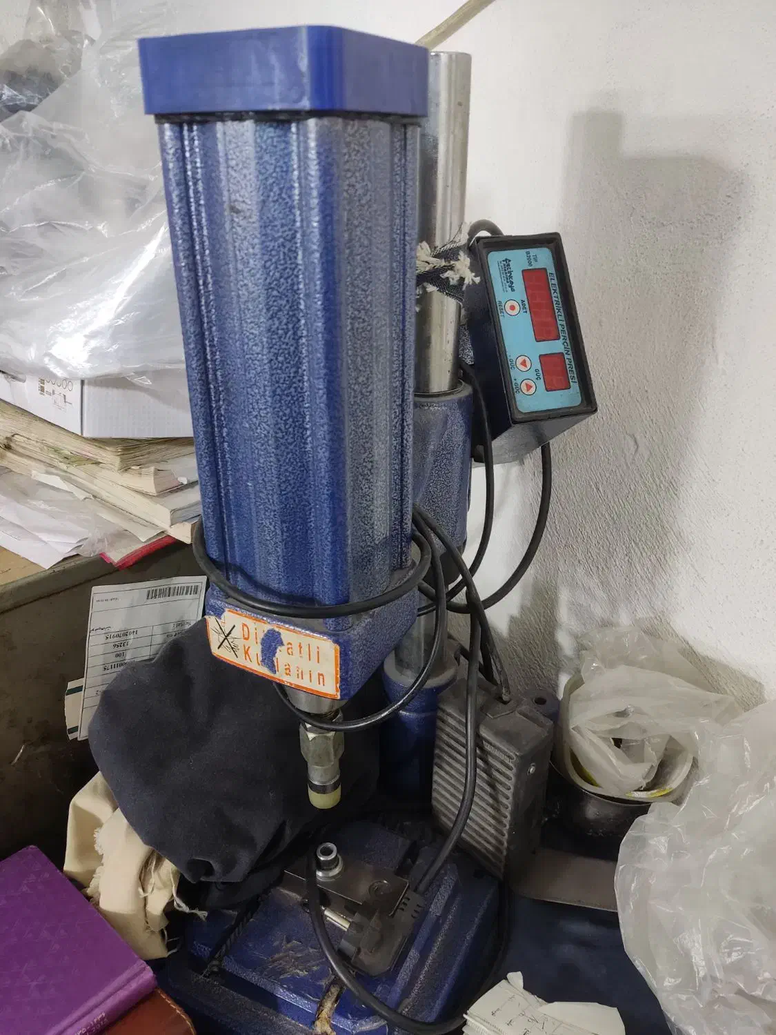 دستگاه پرس دکمه|ماشینآلات صنعتی|تهران, بهداشت|دیوار