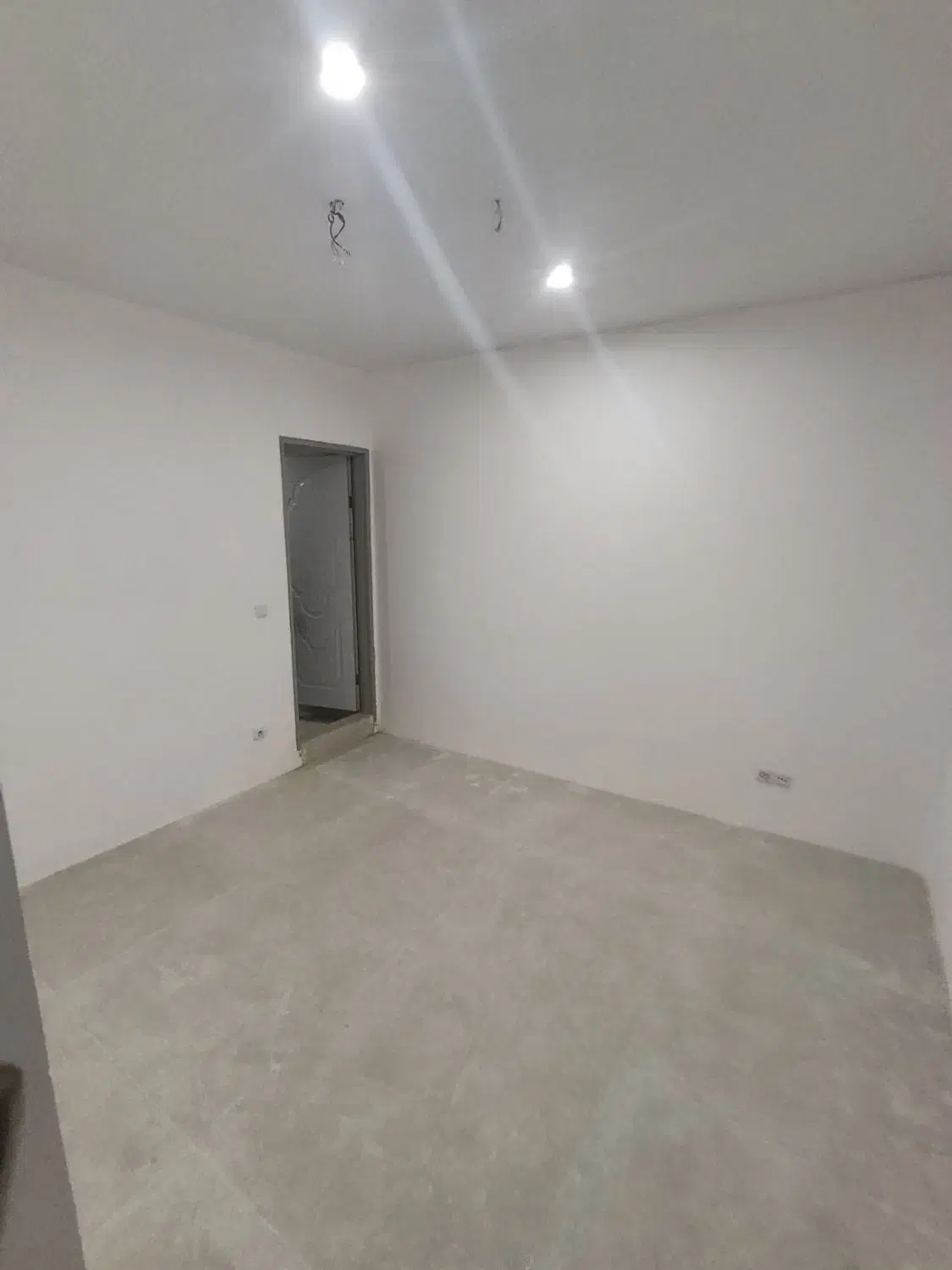 آپارتمان ۸۵ متری کلید نخورده طالقانی|فروش آپارتمان|ساوه, |دیوار