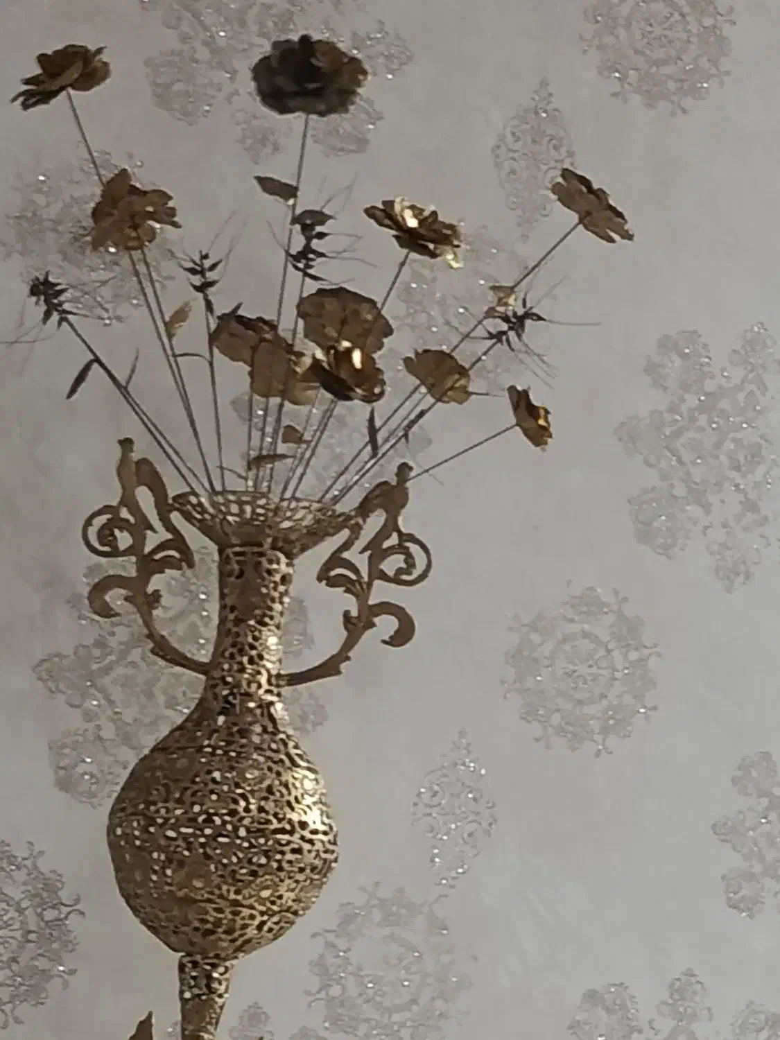 گلدان برنز|گل مصنوعی|اراک, |دیوار