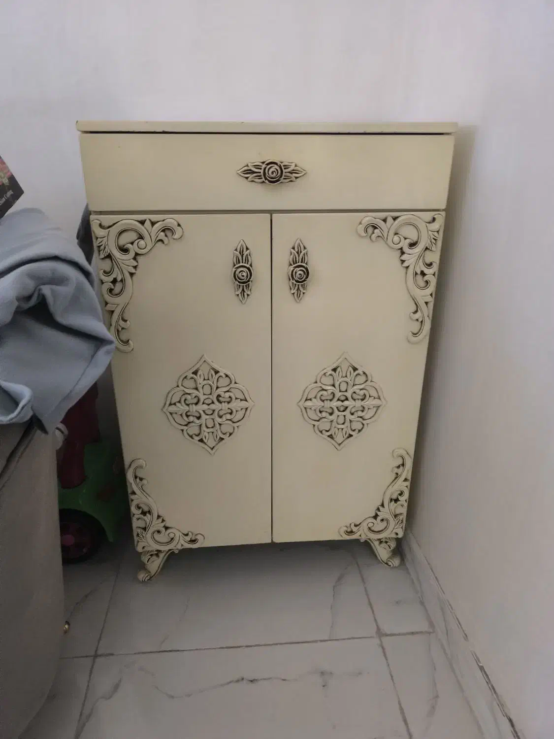 جا کفشی|جاکفشی، کمد، دراور|پاکدشت, حصار امیر|دیوار