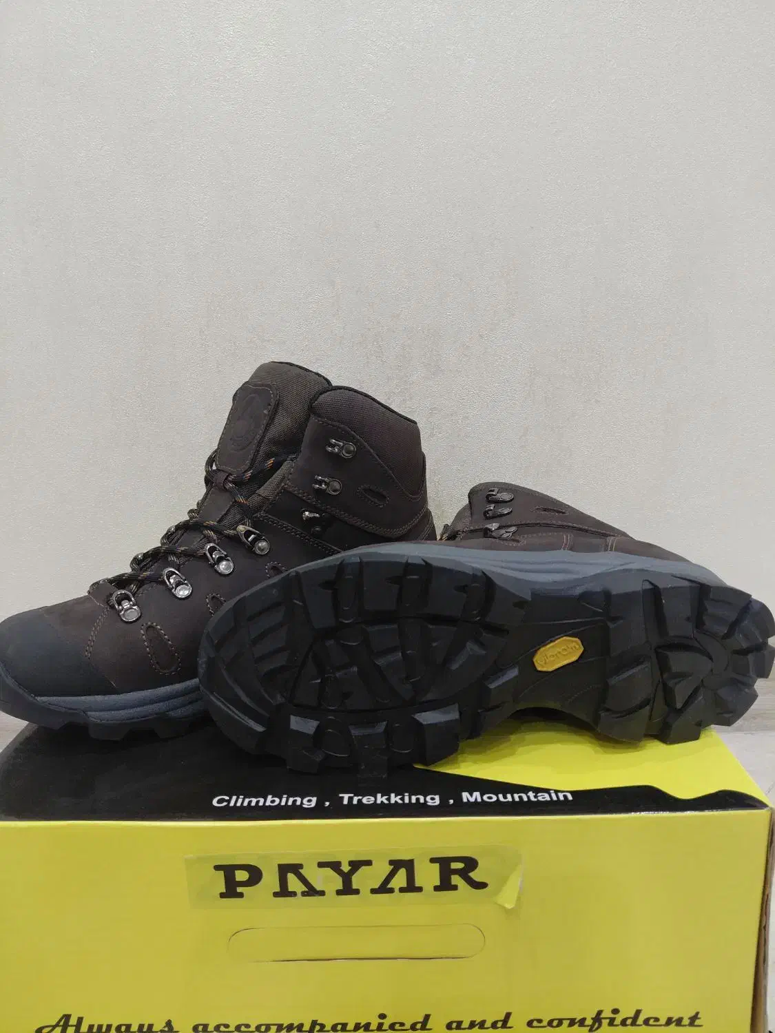 کفش پایار فالکون|کیف، کفش، کمربند|باقرشهر, |دیوار