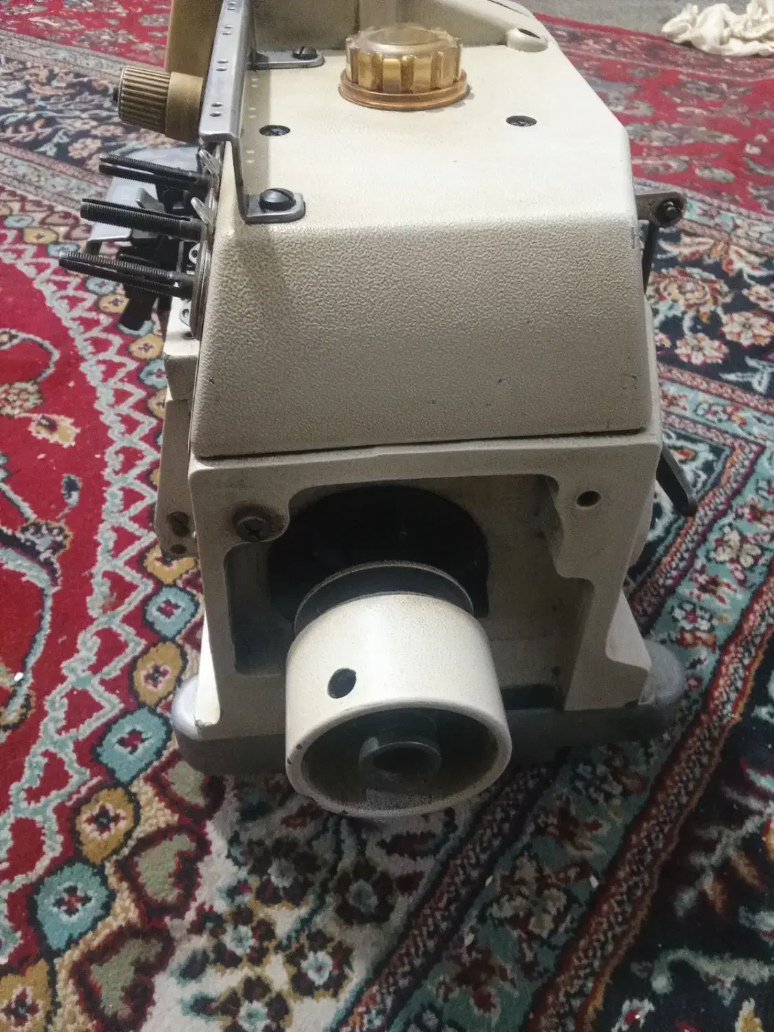 چرخ خیاطی|لوازم خیاطی و بافتنی|قرچک, زیبا شهر|دیوار