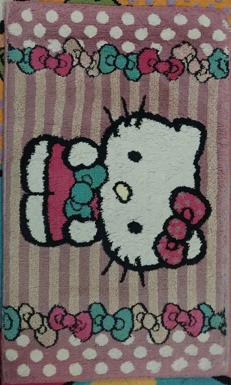 فرش/پادری/کودک/هلوکیتی|فرش|اسلام‌شهر, شهرک واوان|دیوار