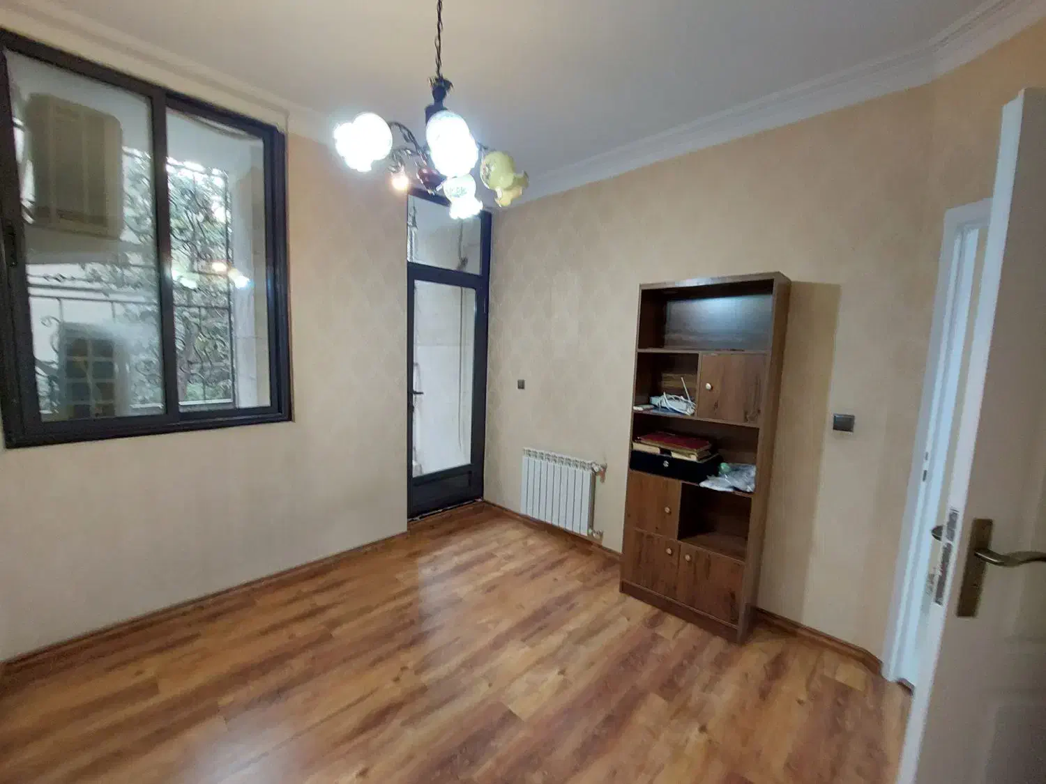 آپارتمان ۱۷۵ متر سه خواب/پاسداران گلستان