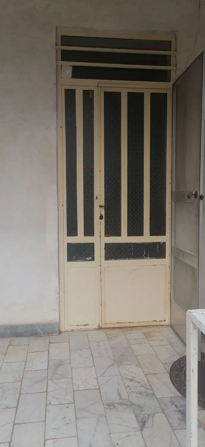 سه عدد درب آهنی|مصالح و تجهیزات ساختمان|تاتار علیا, |دیوار