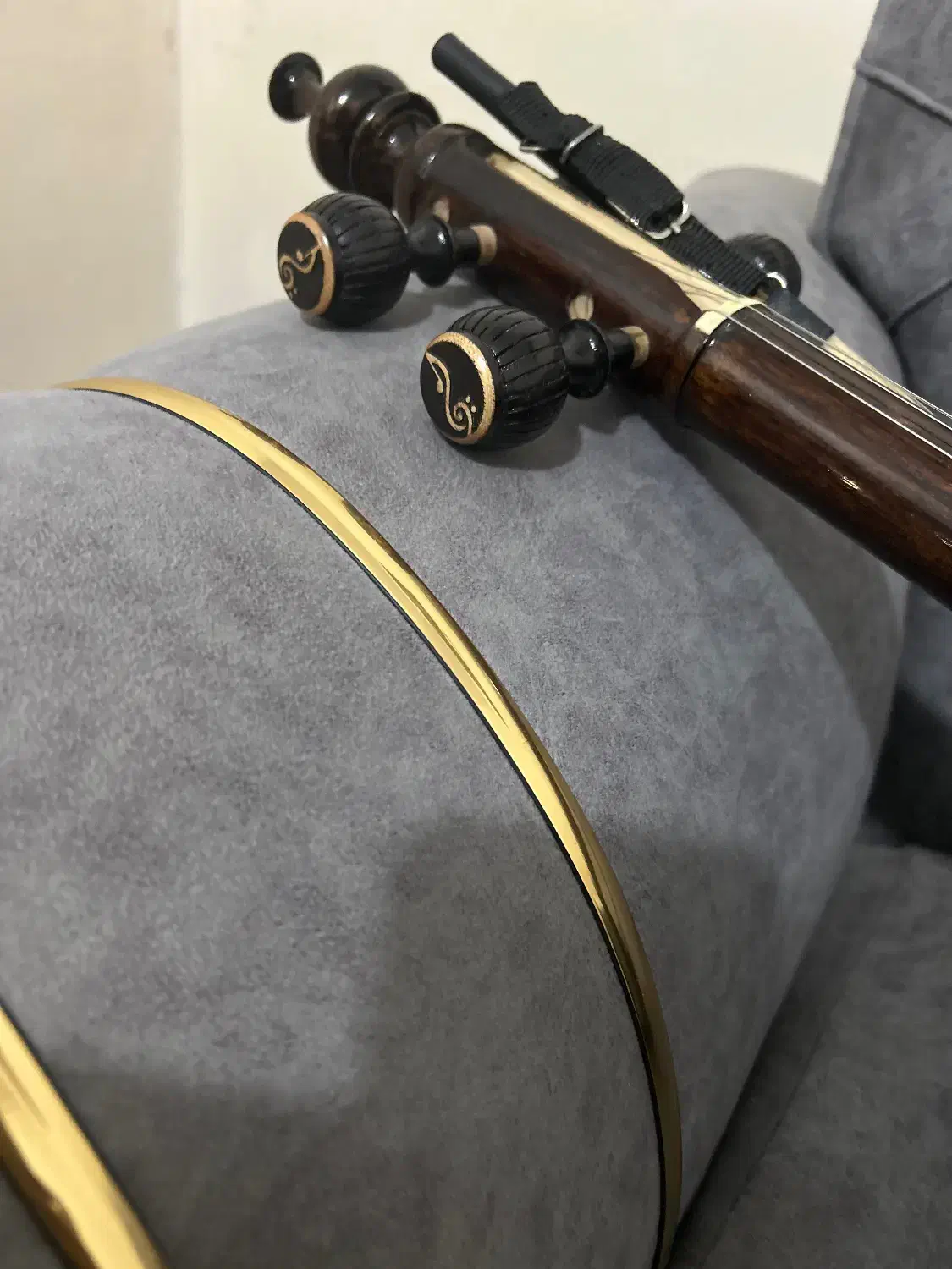 کمانچه مهر شهباز|سازهای سنتی|خرم‌آباد, |دیوار