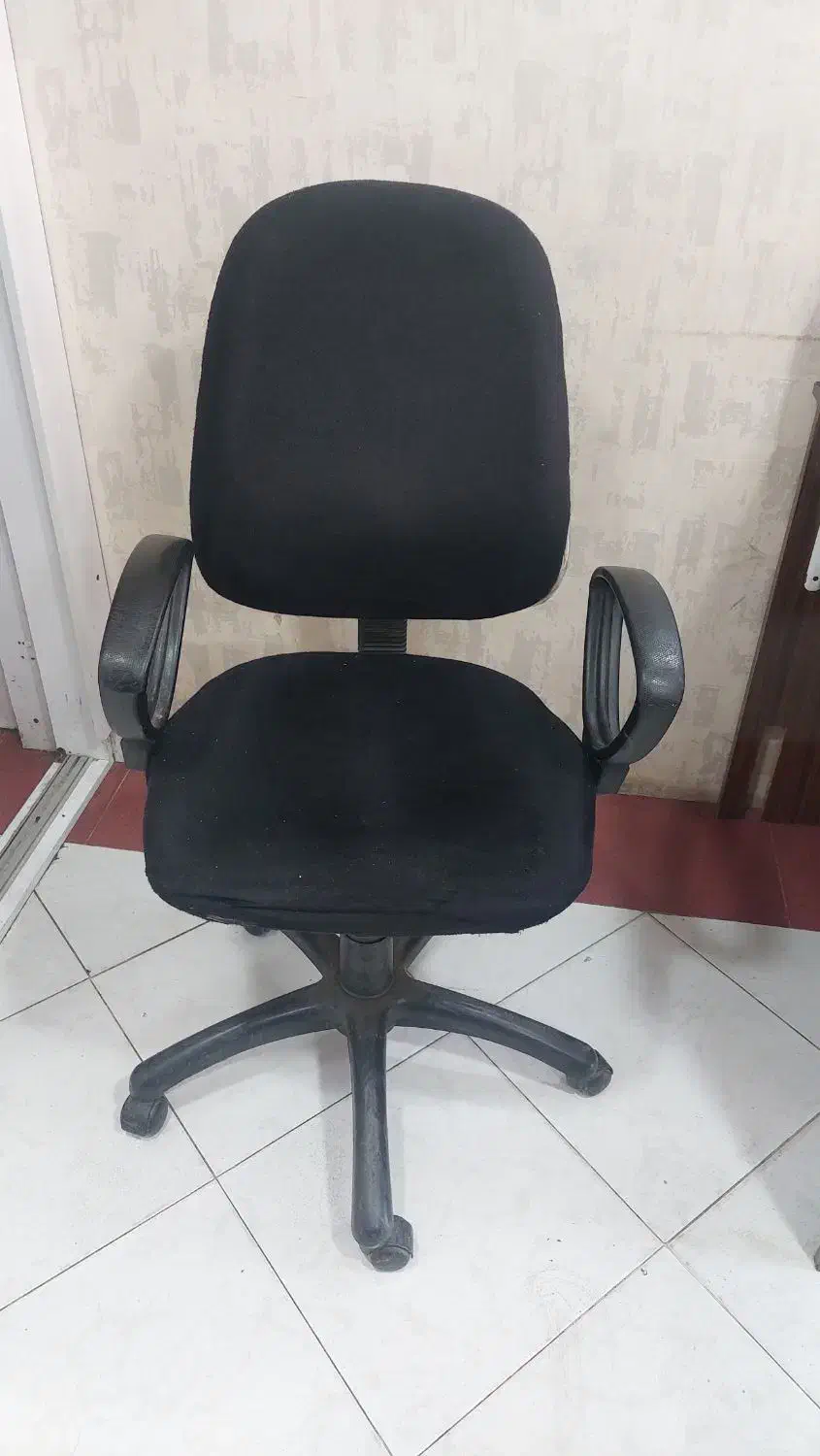 فروش صندلی و میز|دفتر کار|لنگرود, |دیوار