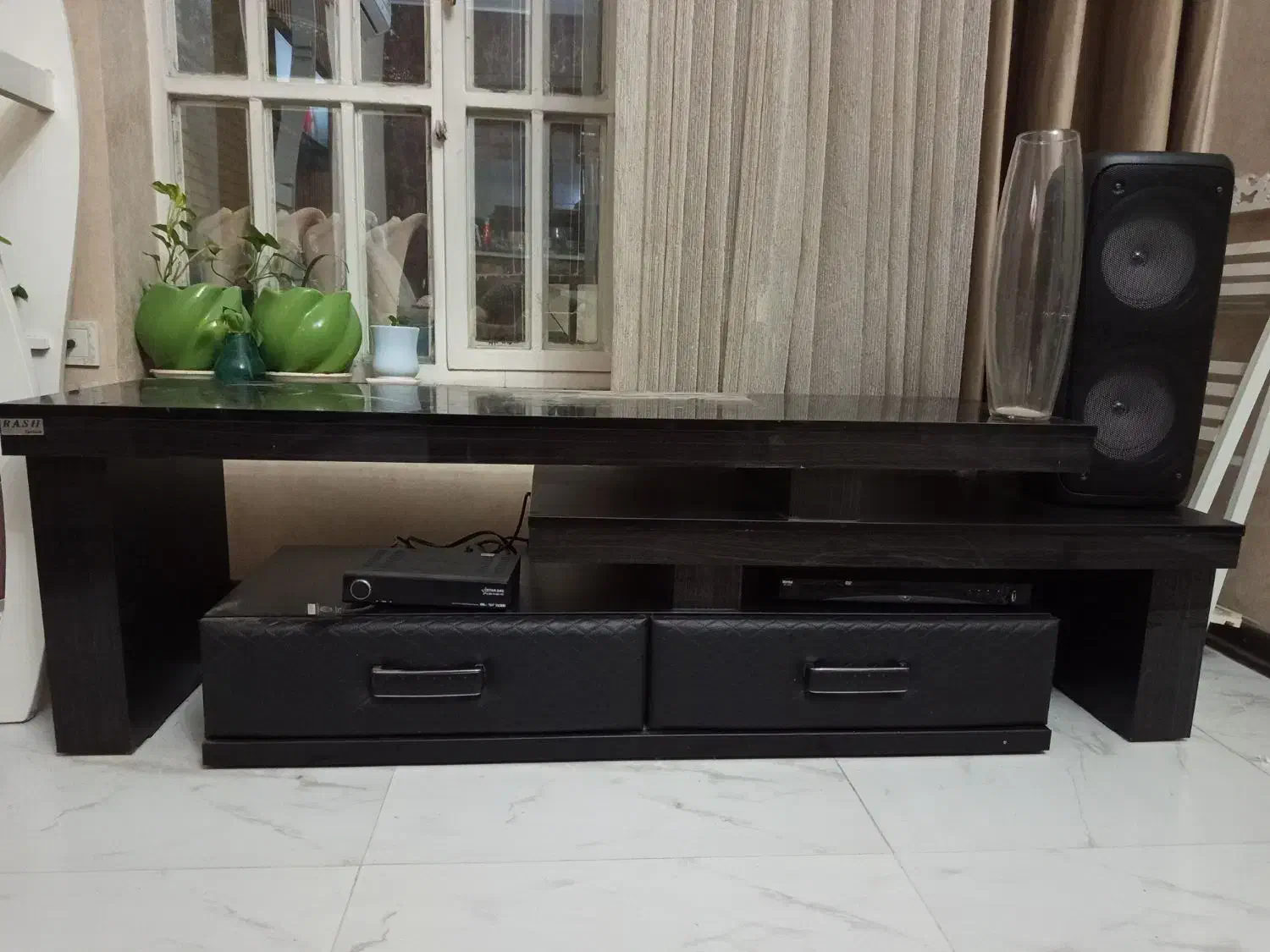 میز تلویزیون|میز تلویزیون|شیراز, محراب|دیوار