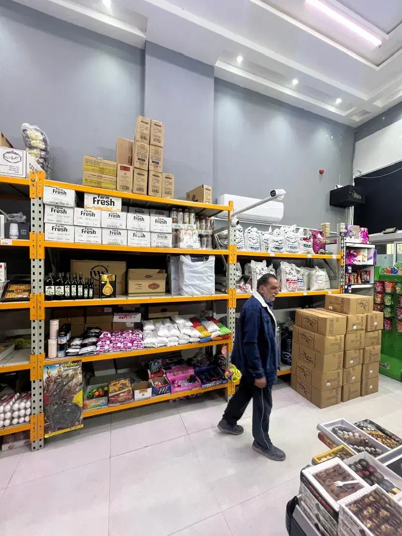 قفسه. ویترین. یخچال. ترازو.|فروشگاه و مغازه|مشهد, نوید|دیوار