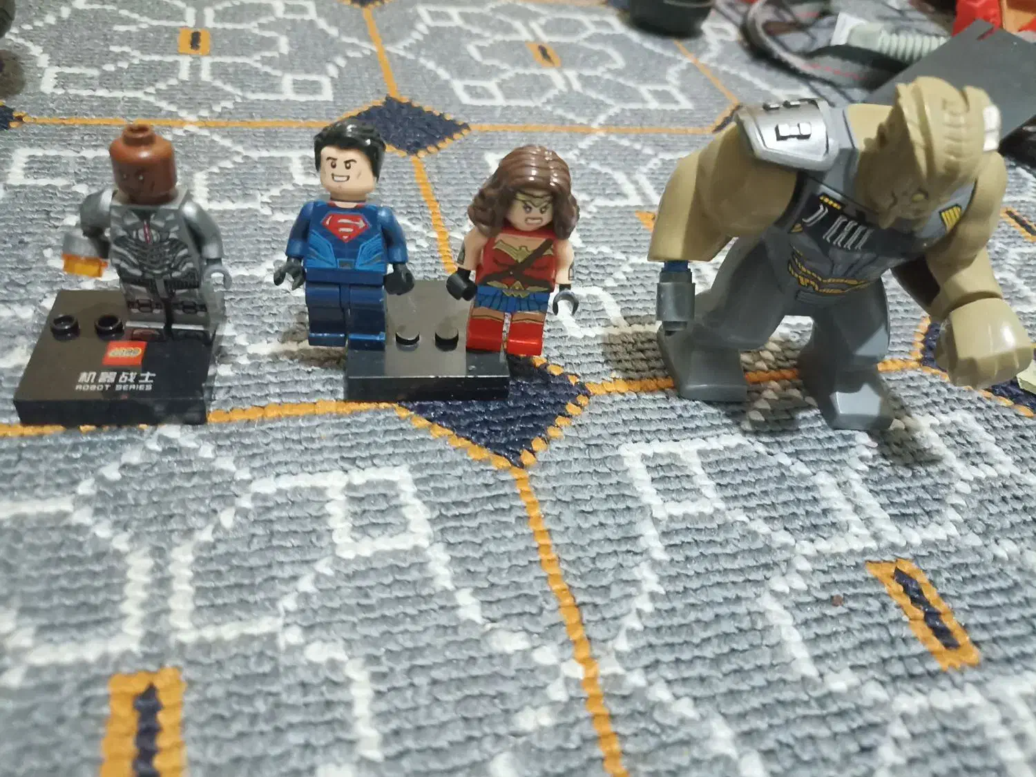 لگو|اسباب‌‌بازی|برخوار, |دیوار