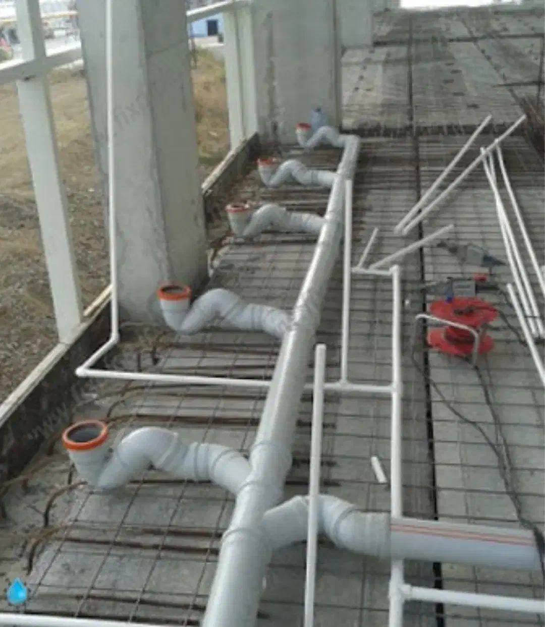 برقکاری لوله کش آب تعمیرکار و سرویس ابگرمکن|خدمات پیشه و مهارت|آبادان, |دیوار