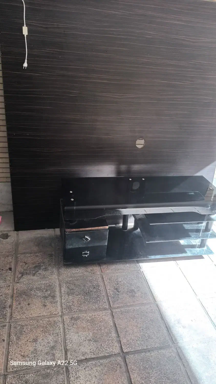 فروش زیر تلویزیون شیشه|میز تلویزیون|جهرم, |دیوار