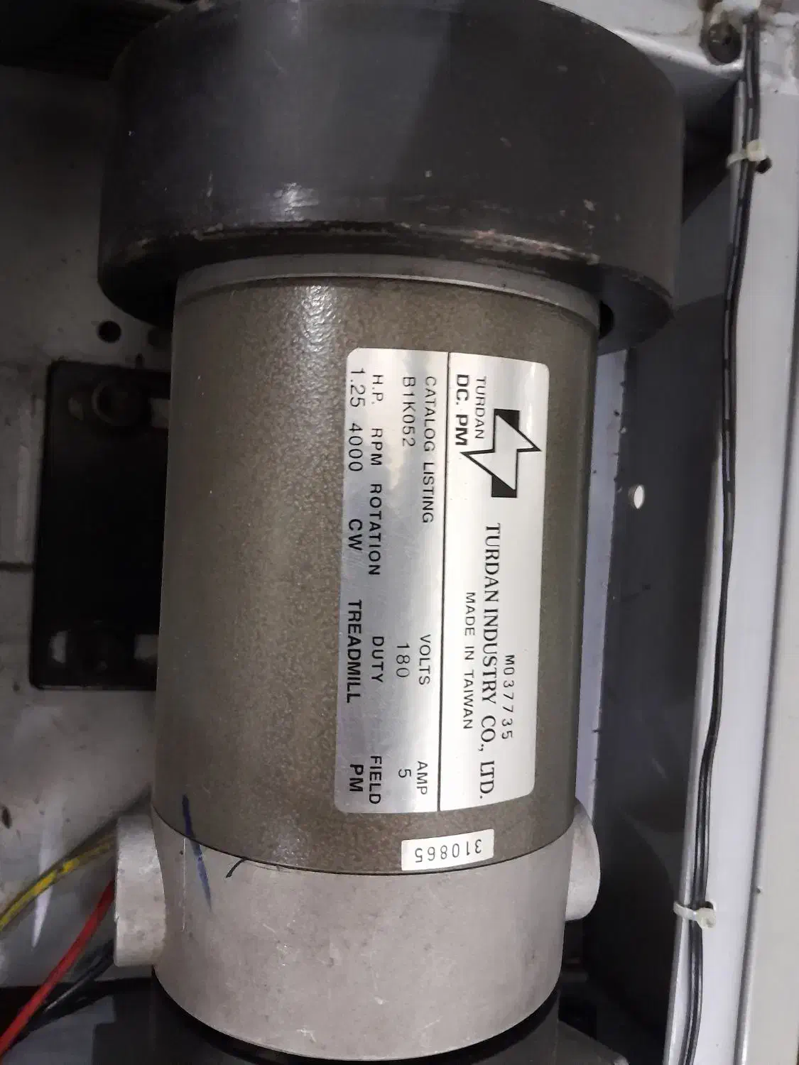 تردمیل کره ای برند دی کی سیتی دست دو (۴ماهه)|تجهیزات ورزشی|یزد, |دیوار