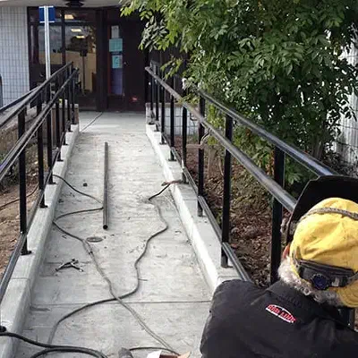 جوشکار سیار انجام کلیه خدمات جوشکاری|خدمات پیشه و مهارت|هشتگرد, شهرک راه آهن|دیوار