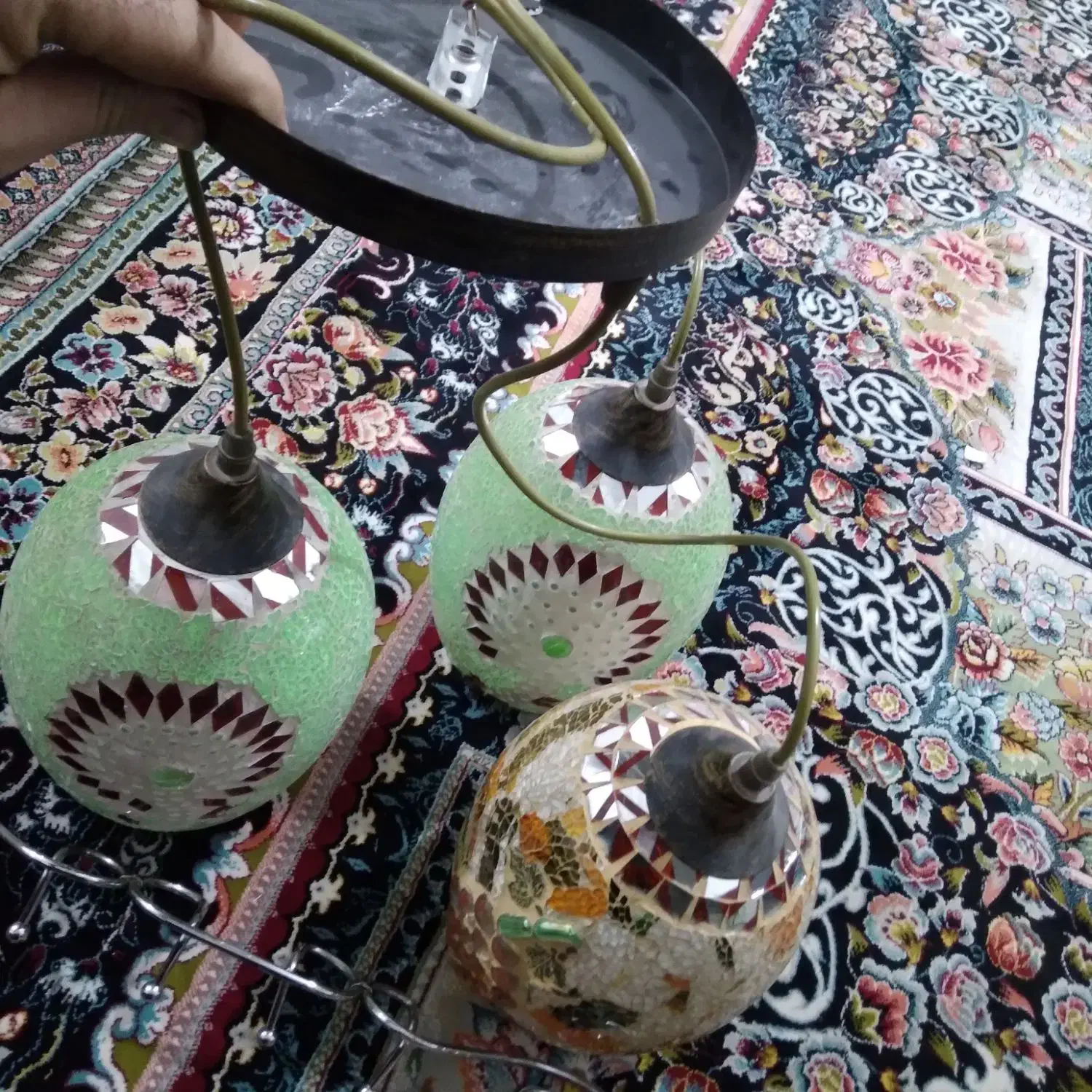 لوستر سه شاخه|لوستر و چراغ آویز|رباط‌کریم, الارد|دیوار