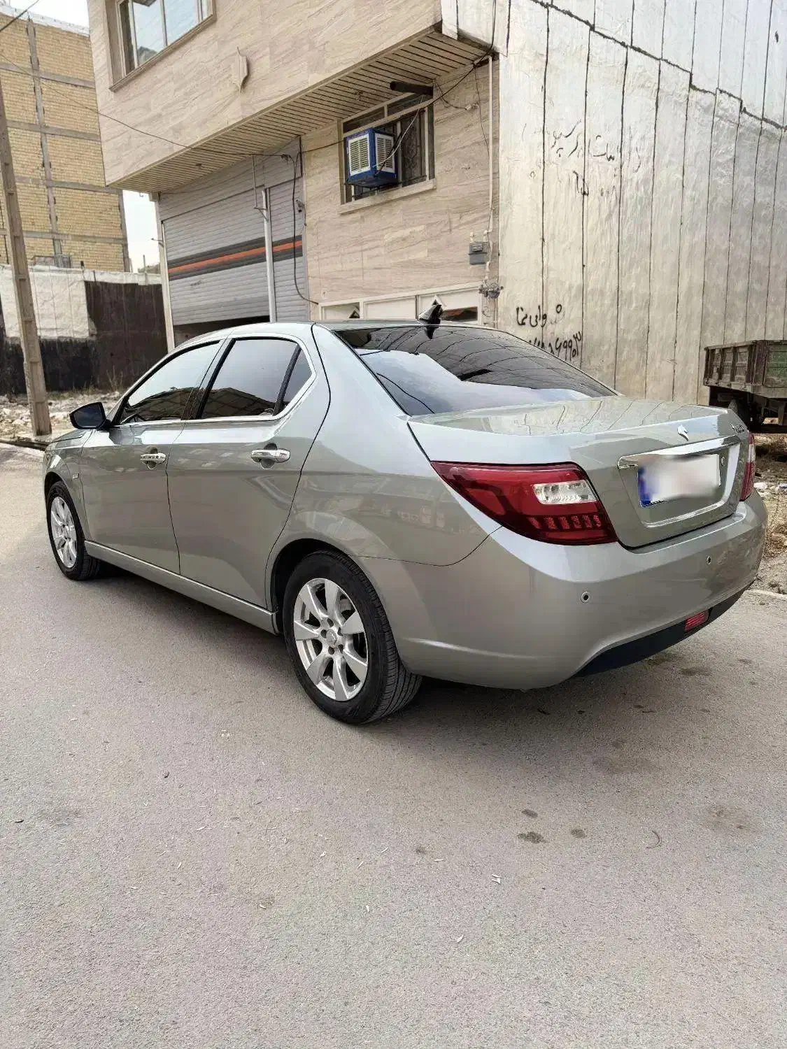 دنا پلاس ۶ دنده توربو 402 تک برگ|خودرو سواری و وانت|دورود, |دیوار