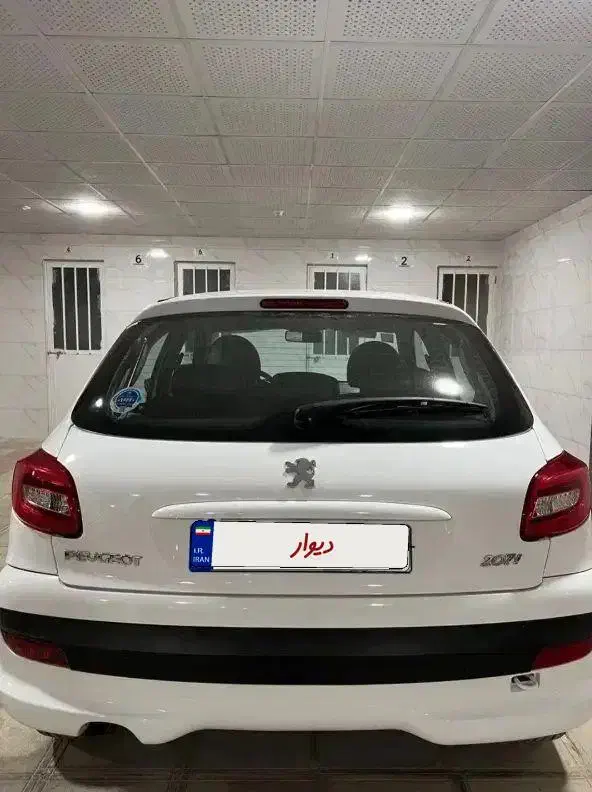 پژو 207 دنده‌ای .مدل 1404|خودرو سواری و وانت|شیراز, شهرک گلستان|دیوار