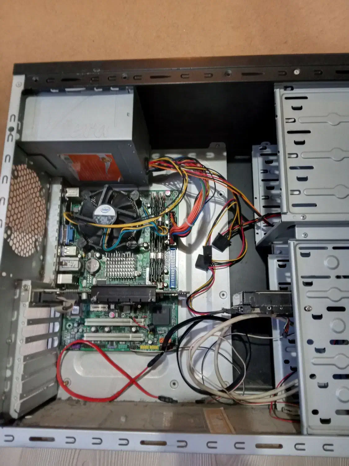 سیستم خانگی|رایانه رومیزی|همدان, |دیوار