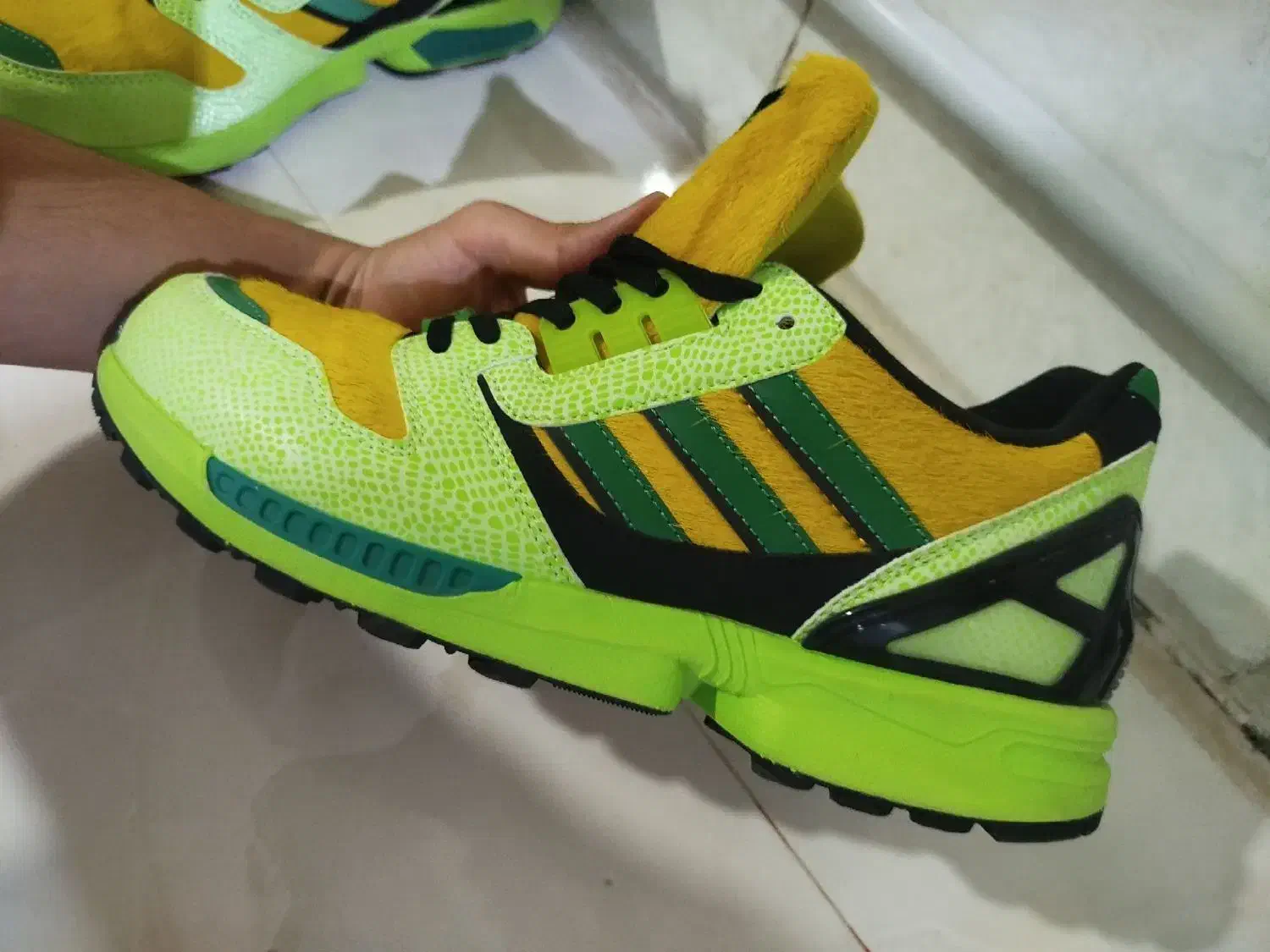 کتونیzx نونو سایز43|کیف، کفش، کمربند|شهریار, شهرک بهاران (ویره)|دیوار