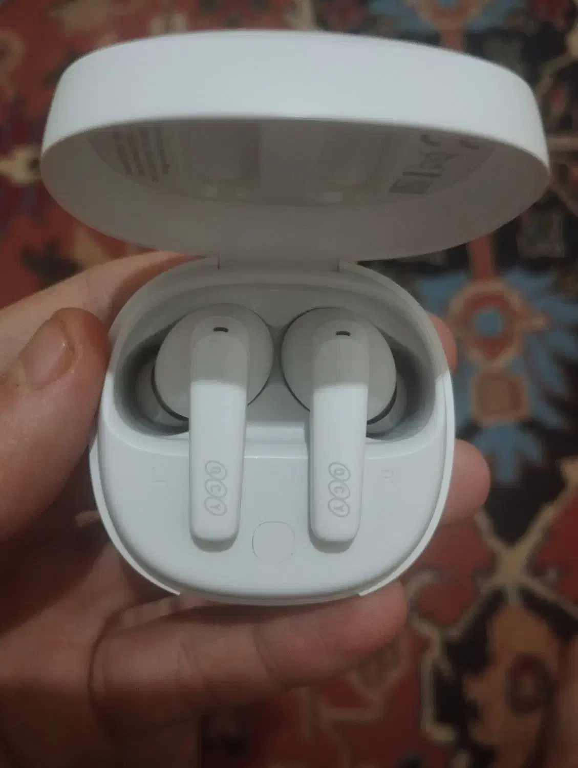 ایرپاد QCY|لوازم جانبی موبایل و تبلت|پرند, فاز ۶|دیوار