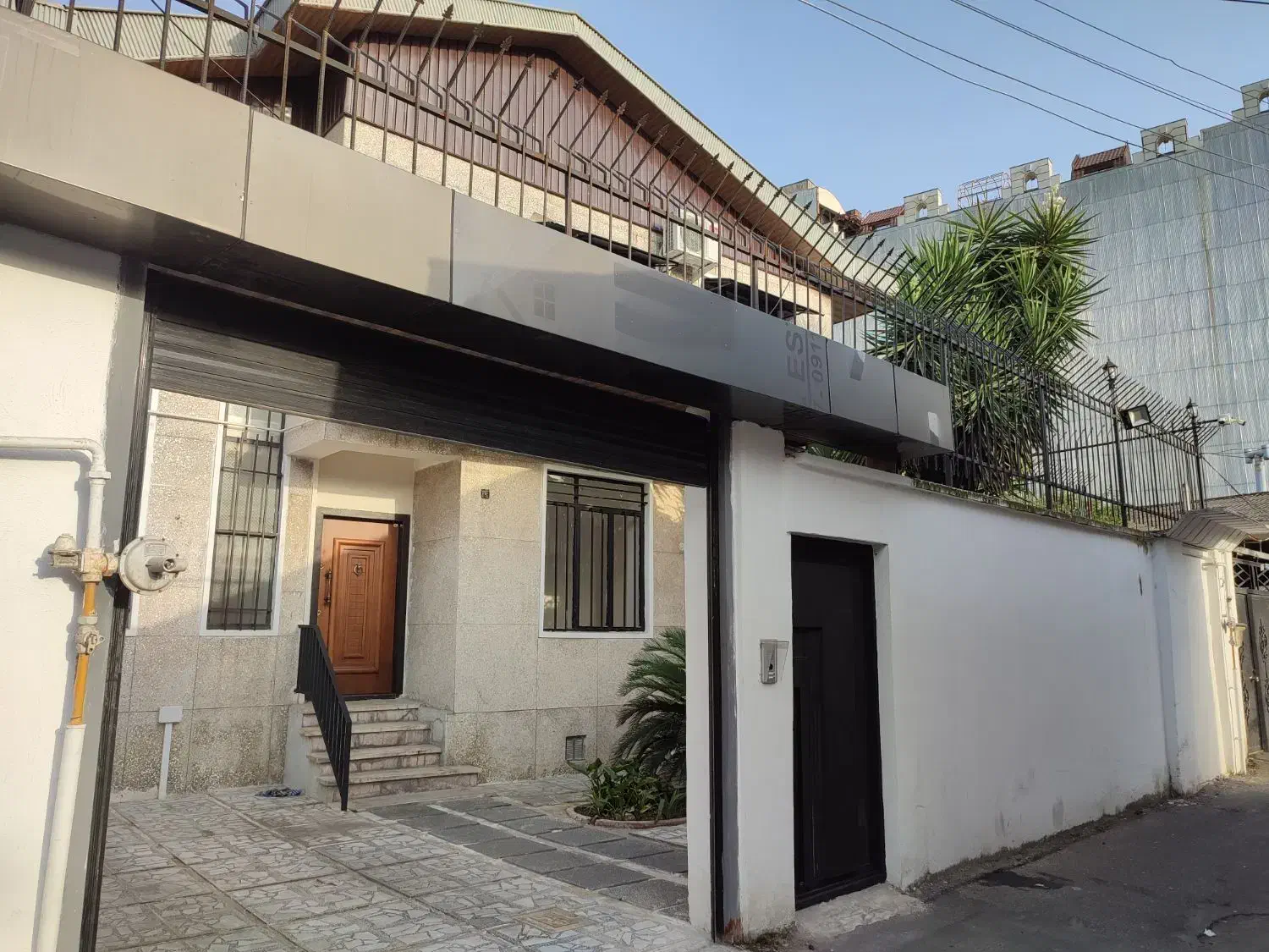 اجاره ویلایی اداری تجاری ۷ خوابه ( حاجی آباد )|اجارهٔ دفتر کار، اتاق اداری، مطب|رشت, حاجی آباد|دیوار