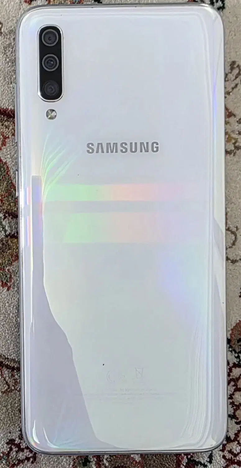 گوشی A70|موبایل|تهران, جنت‌آباد شمالی|دیوار