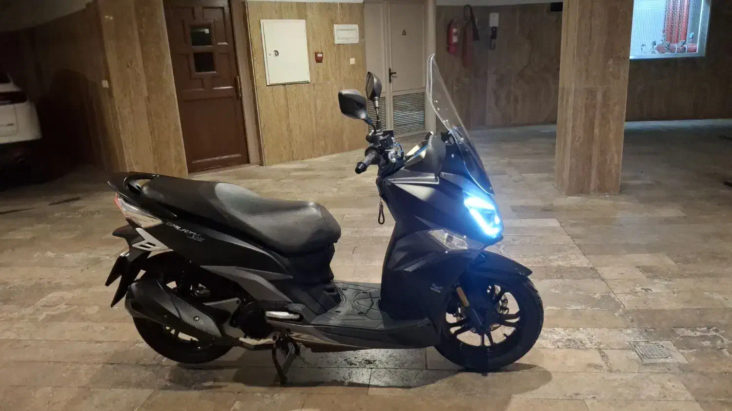 j200 1404  جی 200|موتورسیکلت|تهران, فرمانیه|دیوار