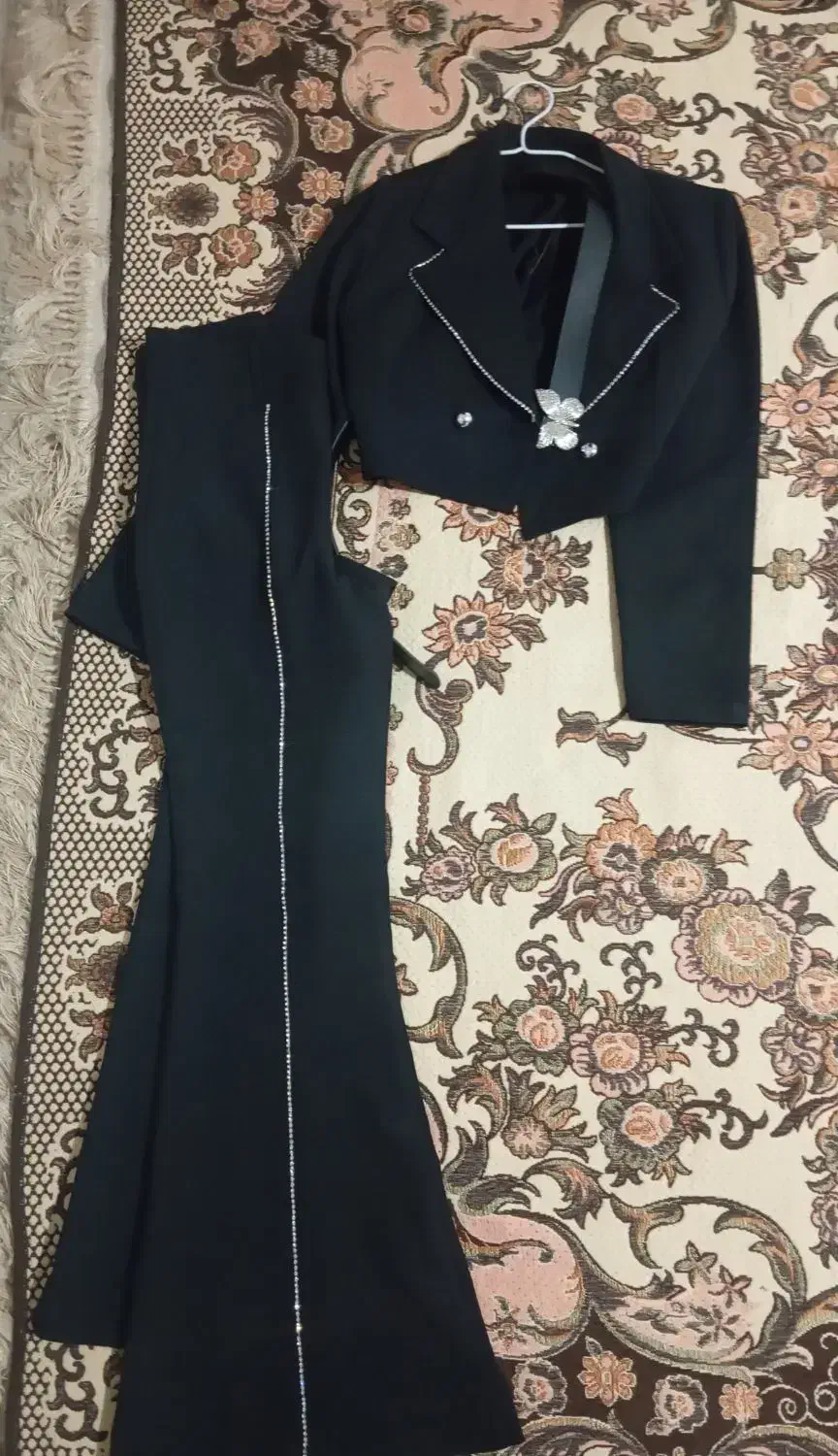 یک دست کت شلوار مجلسی|لباس|شهریار, کهنز|دیوار