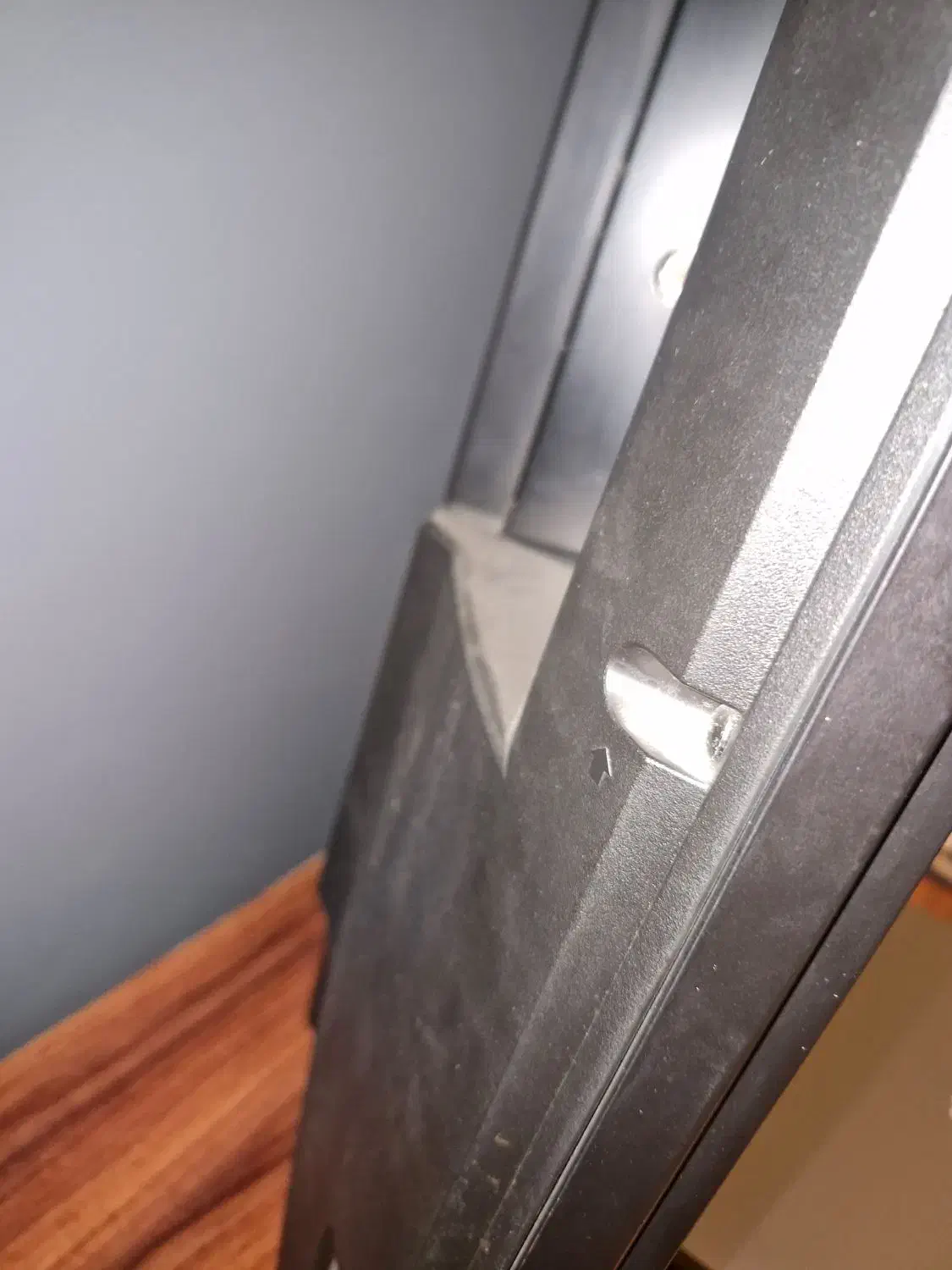 تلوزیون اسنوا کُره|تلویزیون و پروژکتور|فردیس, شهرک سپاه|دیوار