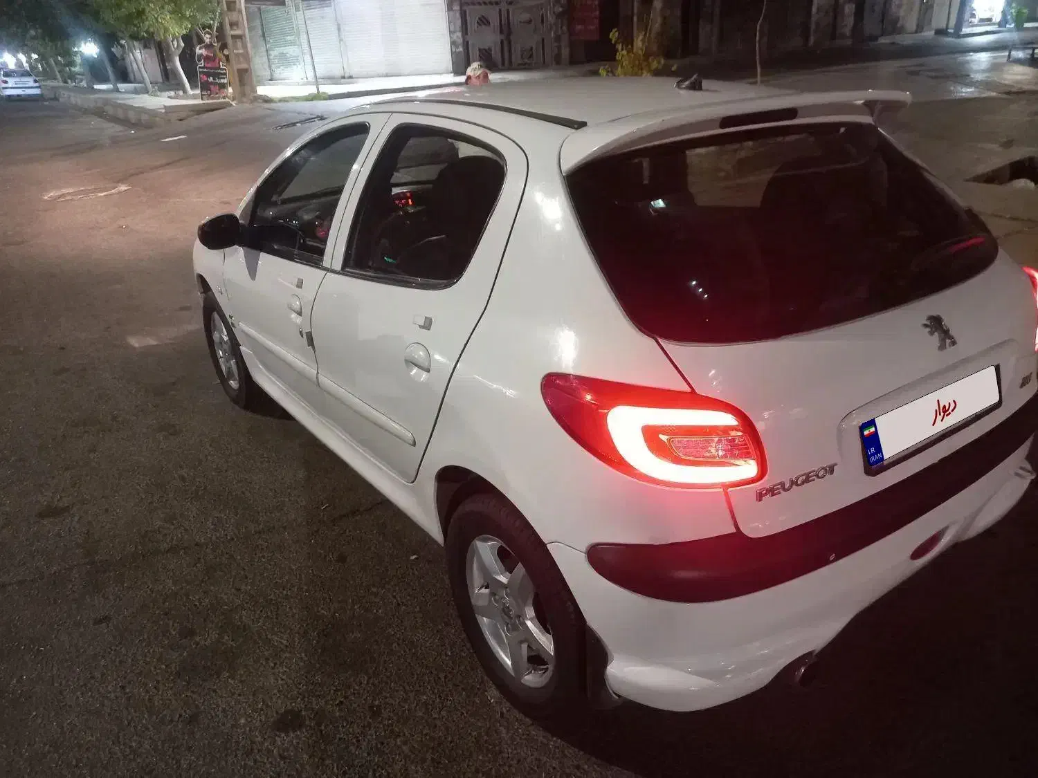 ۲۰۶ تیپ ۵ سالم رخ ۲۰۷|خودرو سواری و وانت|تهران, طرشت|دیوار