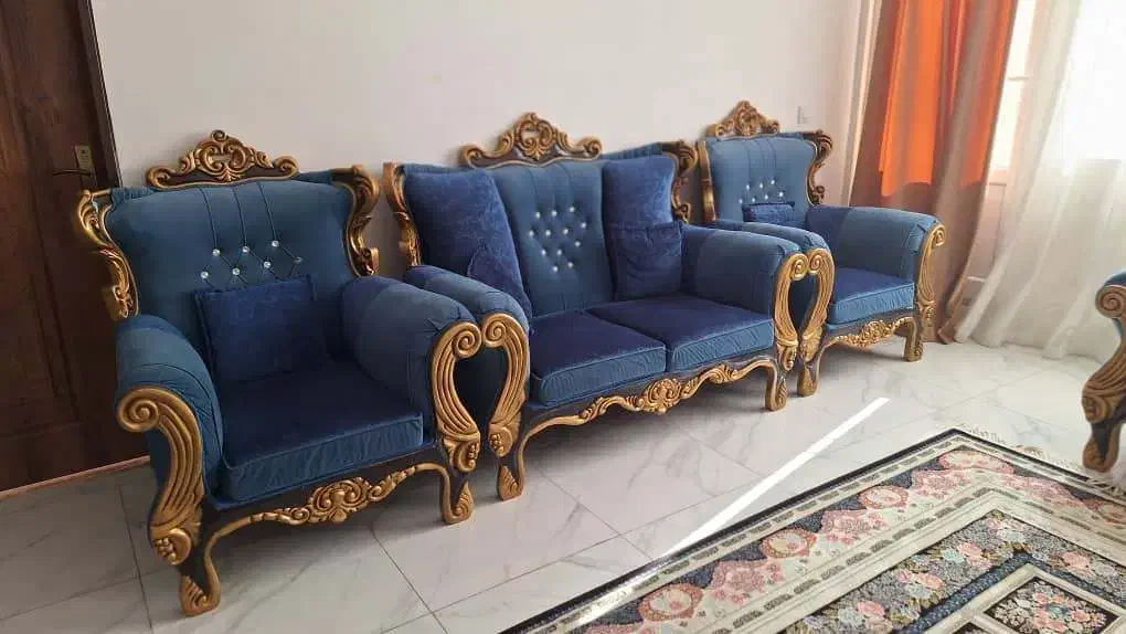 مبلمان سلطنتی ۷ نفره|مبلمان خانگی و میز عسلی|مشکیندشت, |دیوار