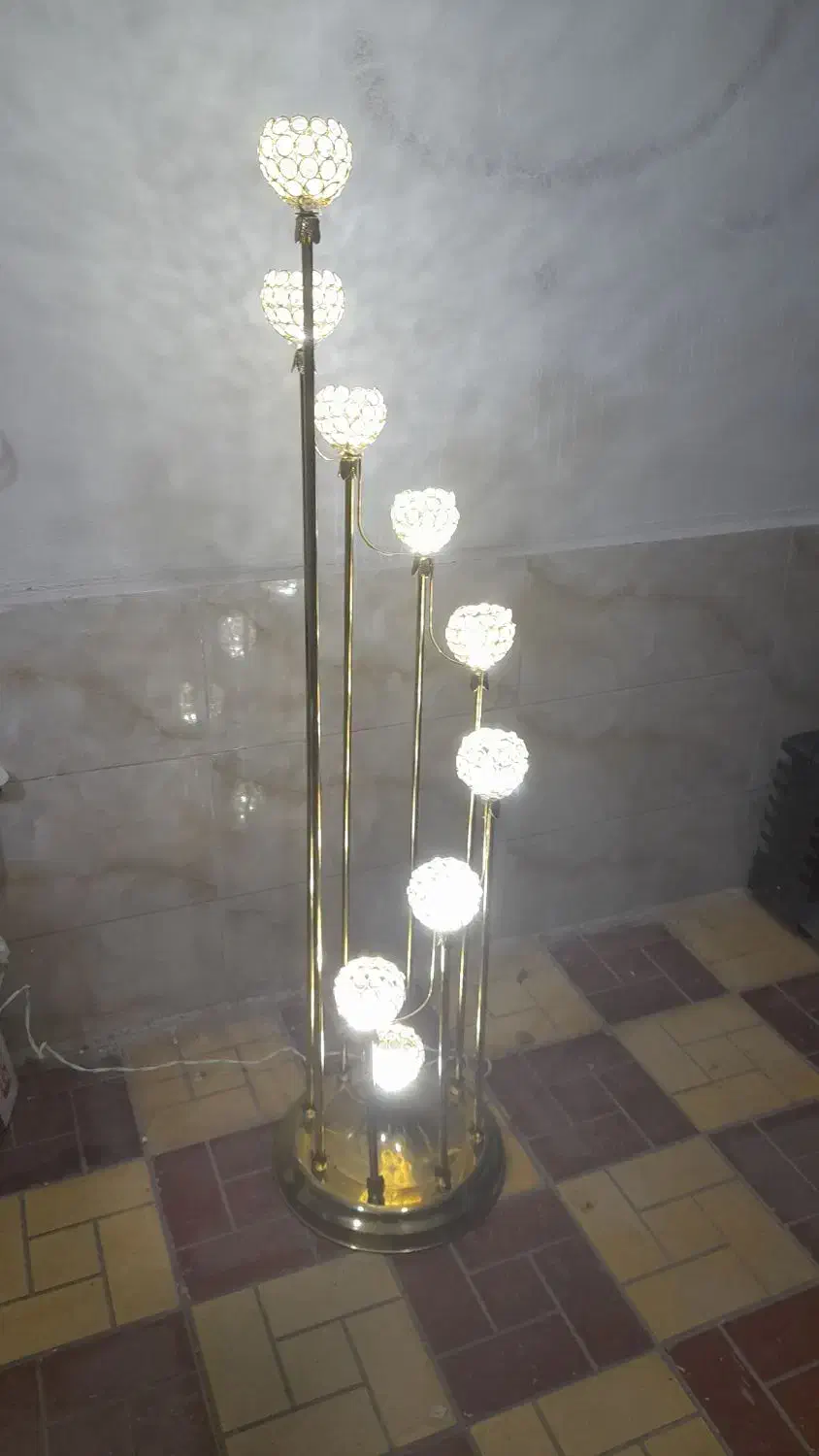 آباژور کنار سالنی|چراغ خواب و آباژور|دورود, |دیوار