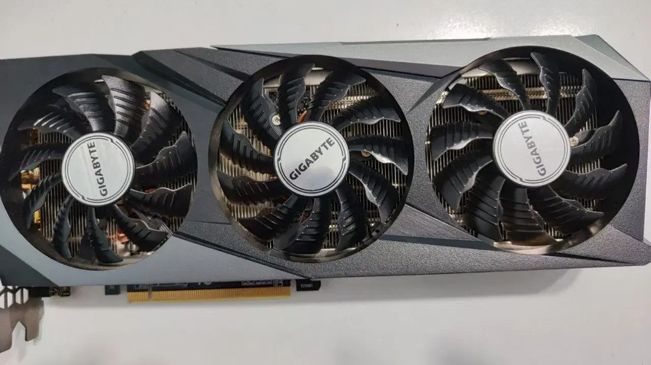 کارت گرافیک Gigabyte 3070 Gaming OC 8GB|قطعات و لوازم جانبی رایانه|تهران, میدان ولیعصر|دیوار