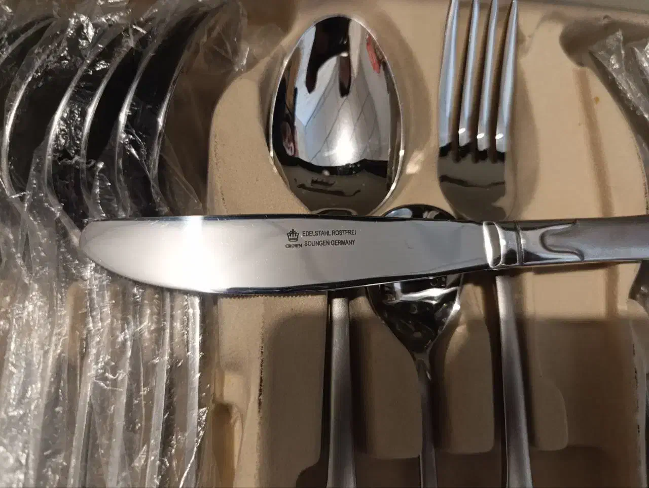 سرویس ۱۴۸ پارچه آلمان تمام استیل نگیر|ظروف سرو و پذیرایی|مشهد, انقلاب|دیوار