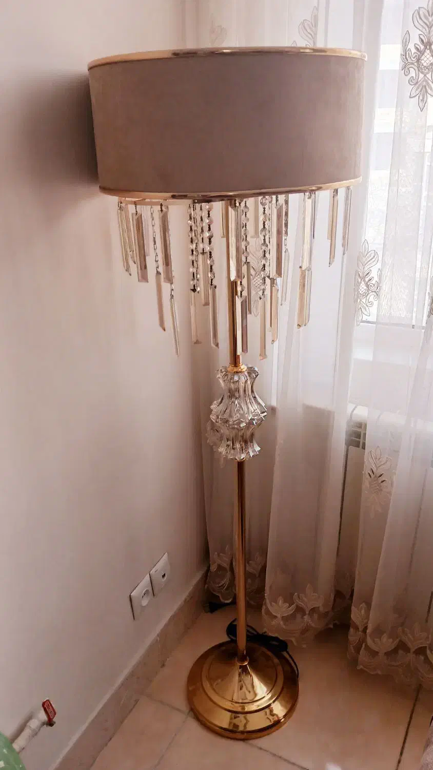 آباژورسالم وتمیز|چراغ خواب و آباژور|کرمانشاه, |دیوار