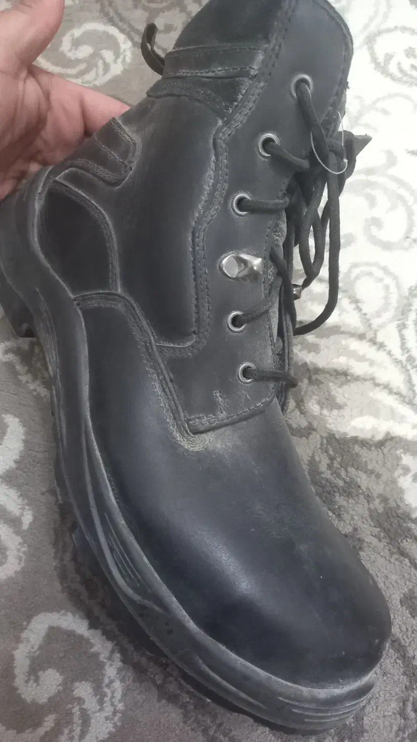 کفش کار|کیف، کفش، کمربند|میناب, |دیوار