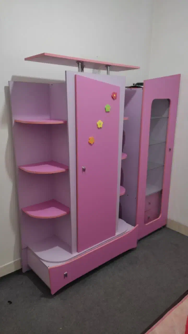 کمد و ویترین|تخت و سرویس خواب|قم, شهدا|دیوار