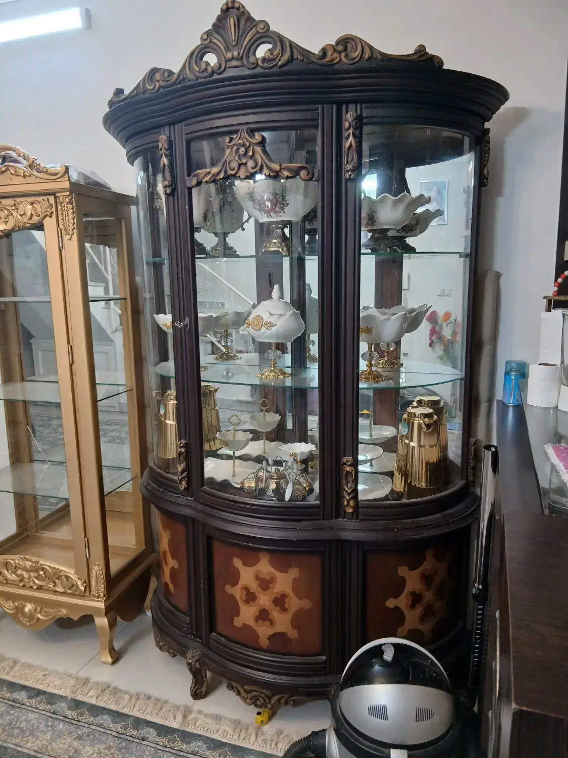 گنجه|بوفه، ویترین، کنسول|مشهد, فدک|دیوار