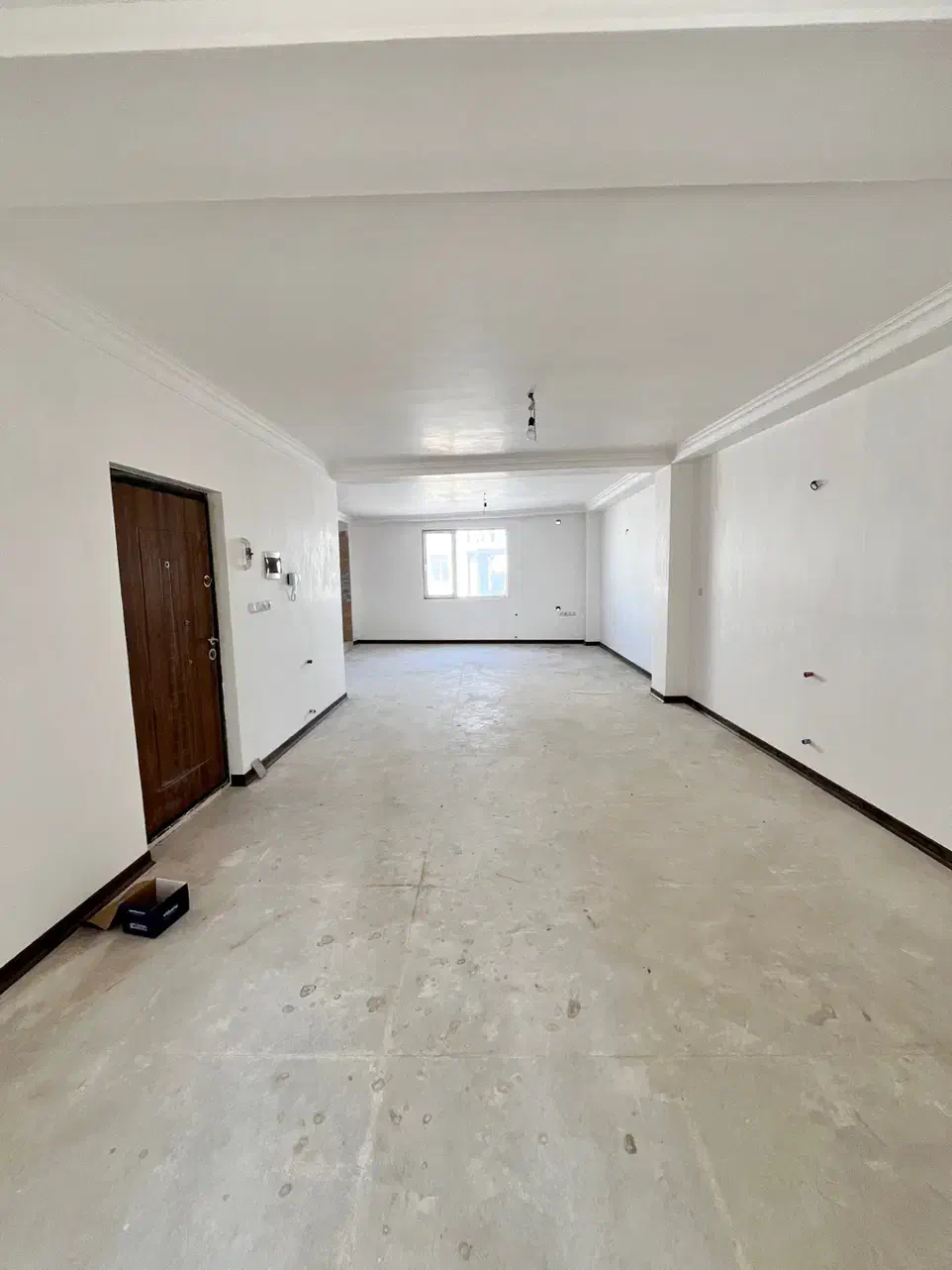 ۱۴۰ متری سه خواب تک واحدی|فروش آپارتمان|زرندیه, |دیوار