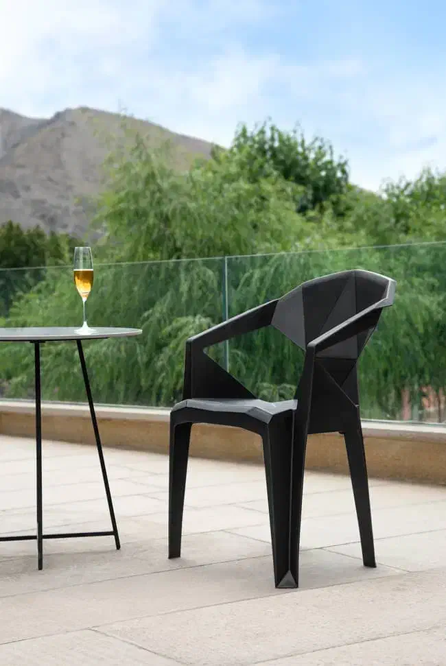 صندلی پلیمری پولاد|صندلی و نیمکت|چمستان, |دیوار