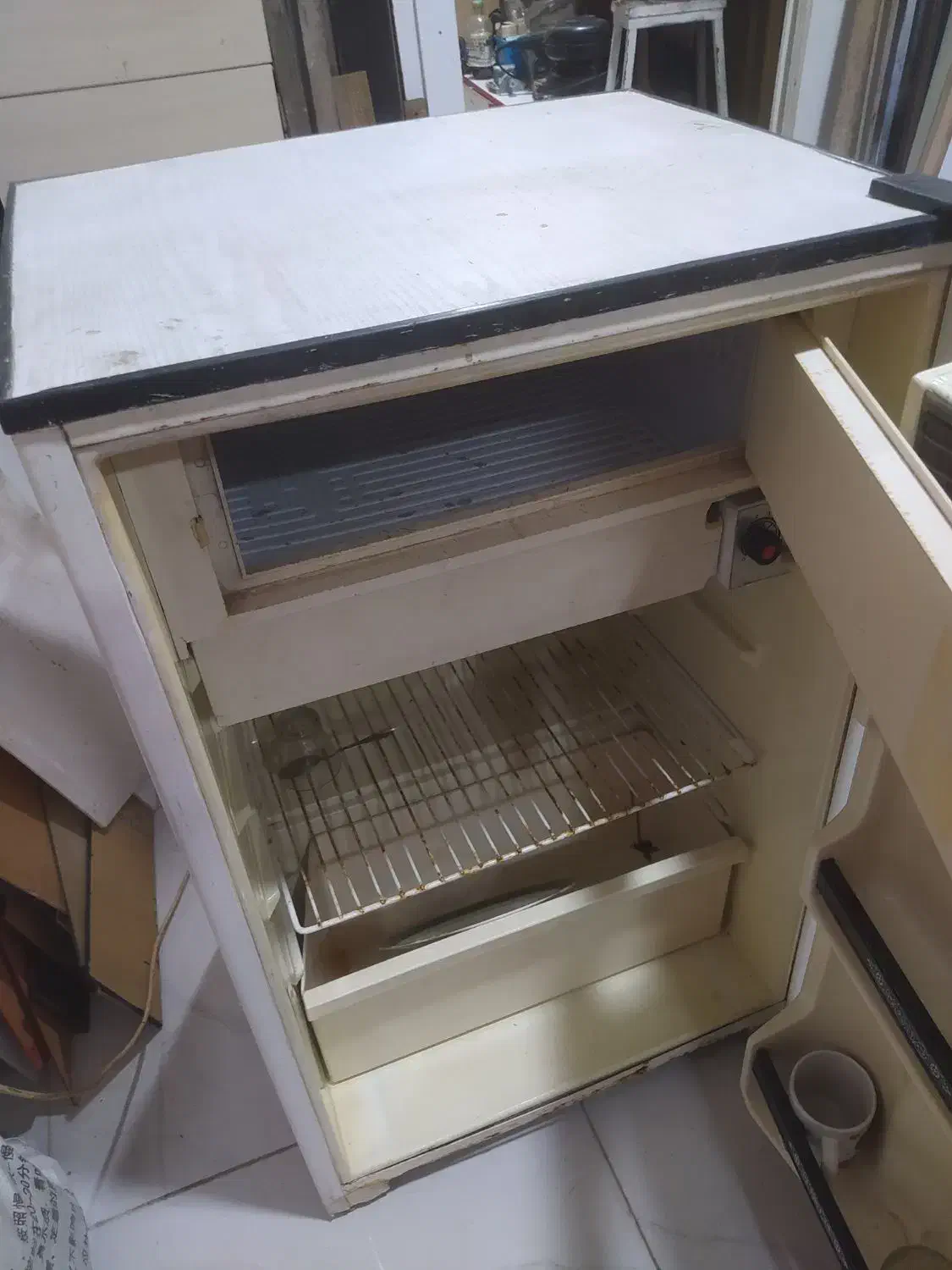 یخچال آزمایش|یخچال و فریزر|رشت, سیا اسطلخ|دیوار