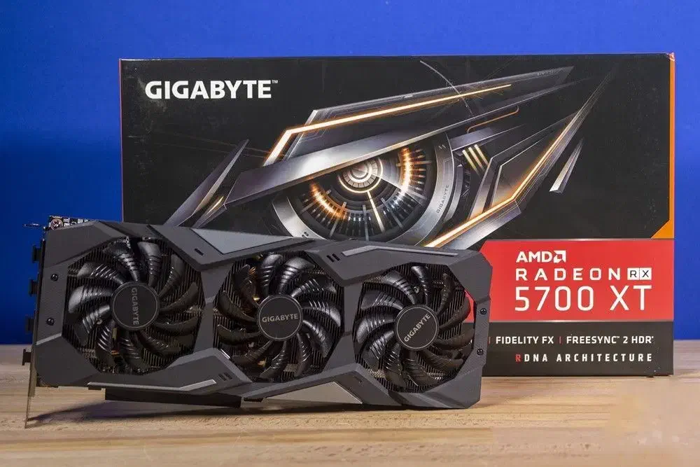 کارت گرافیک|قطعات و لوازم جانبی رایانه|قم, حاج زینل|دیوار