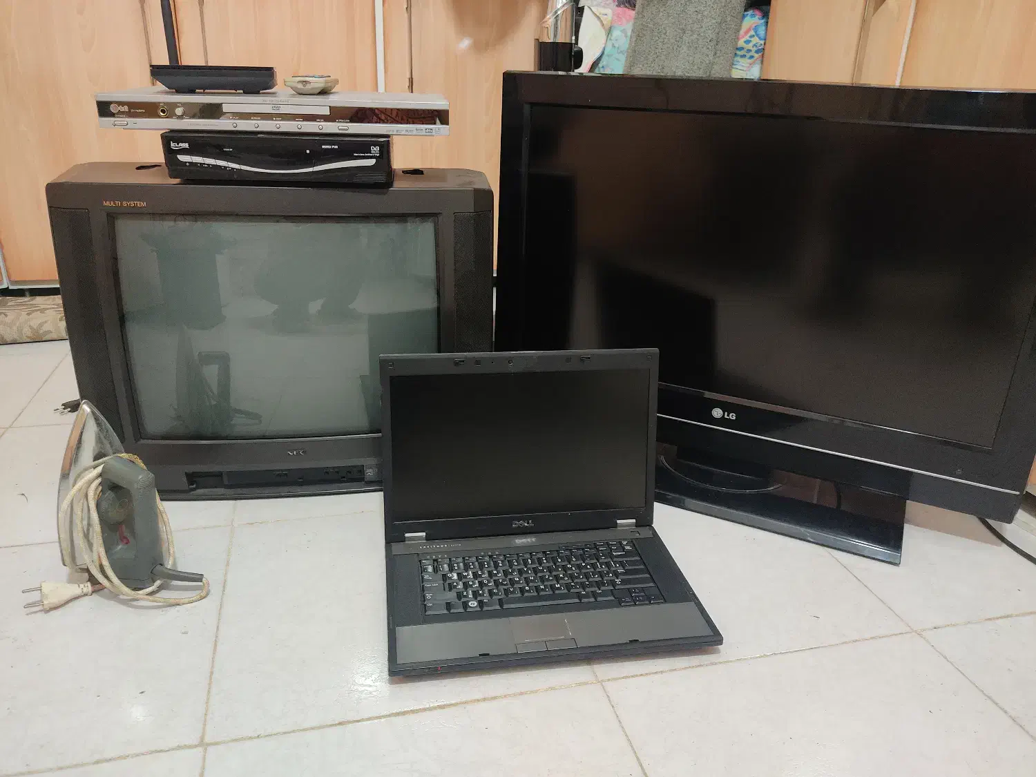 فروش کلی|تلویزیون و پروژکتور|خرمآباد, |دیوار