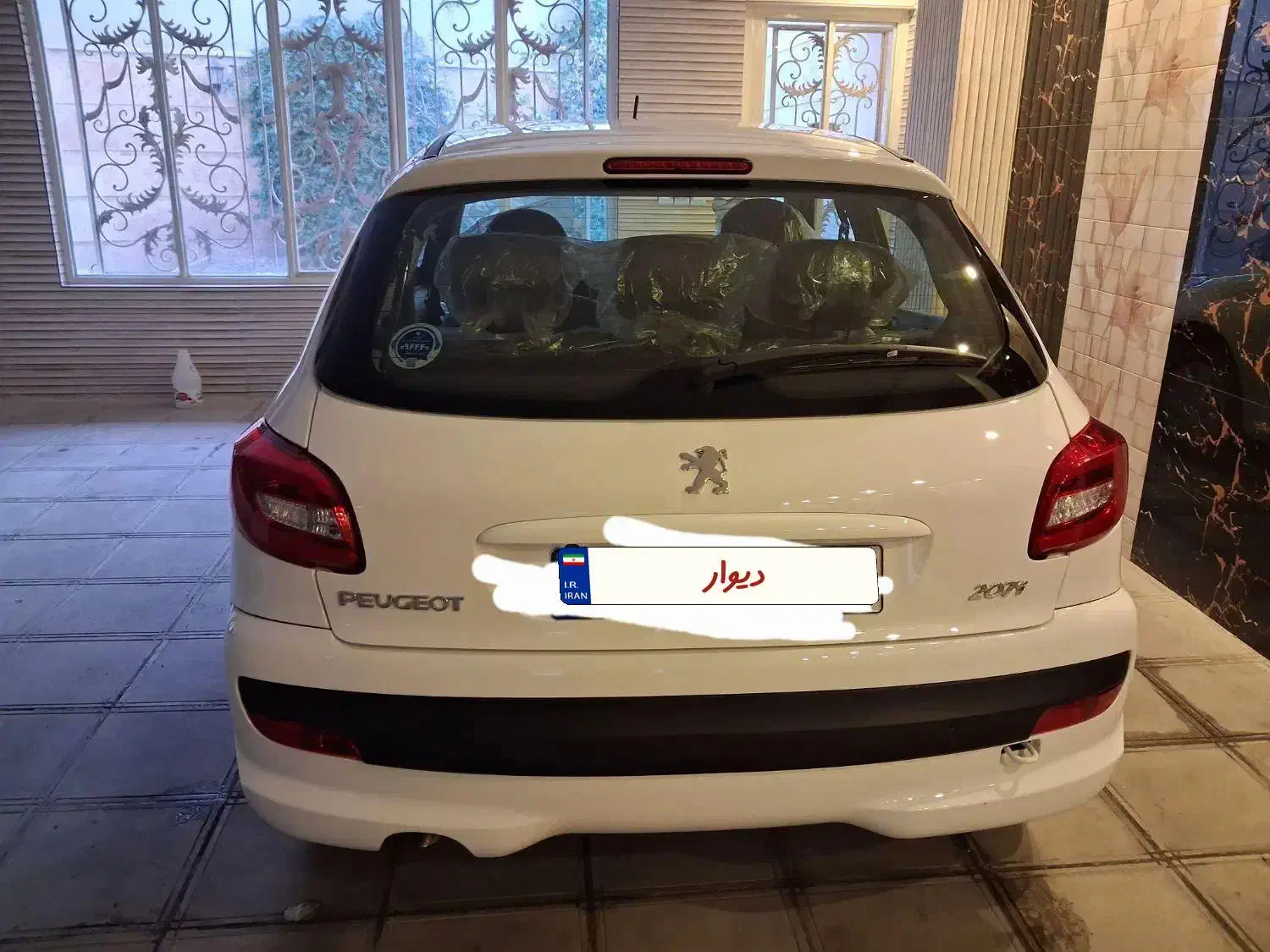 پژو ۲۰۷|خودرو سواری و وانت|بروجرد, |دیوار