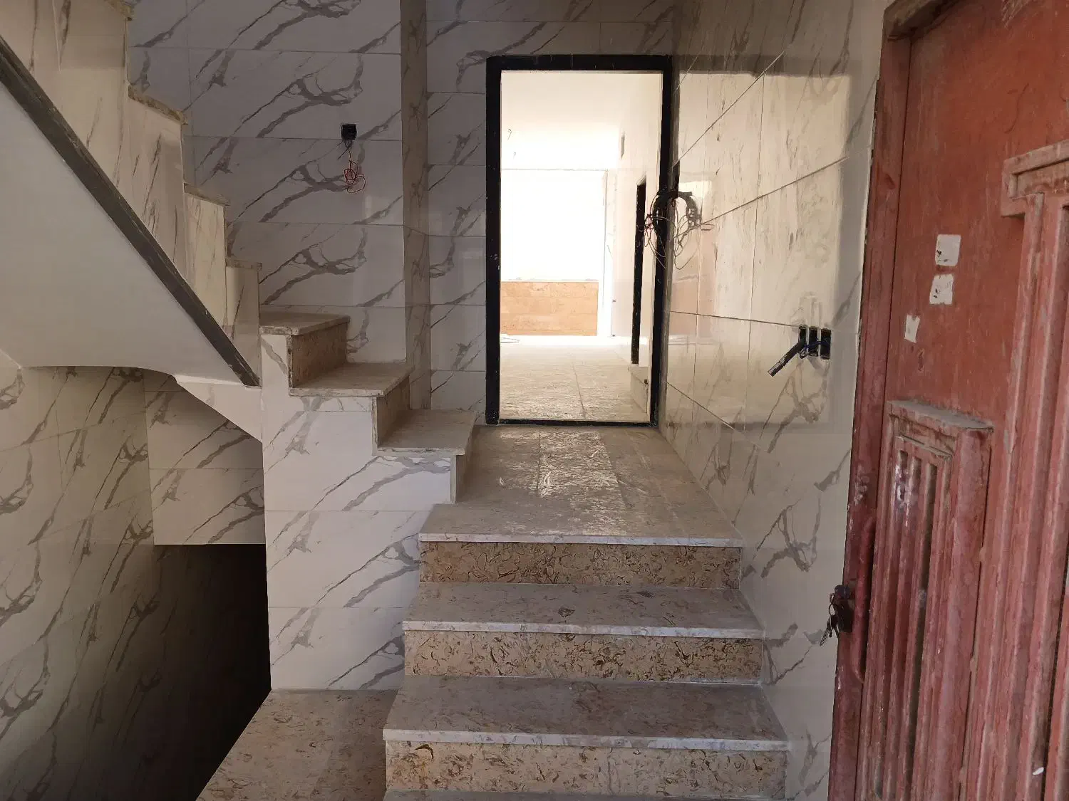 فروش منزل نو ساز با انباری بزرگ|فروش خانه و ویلا|نجفآباد, امام خمینی|دیوار