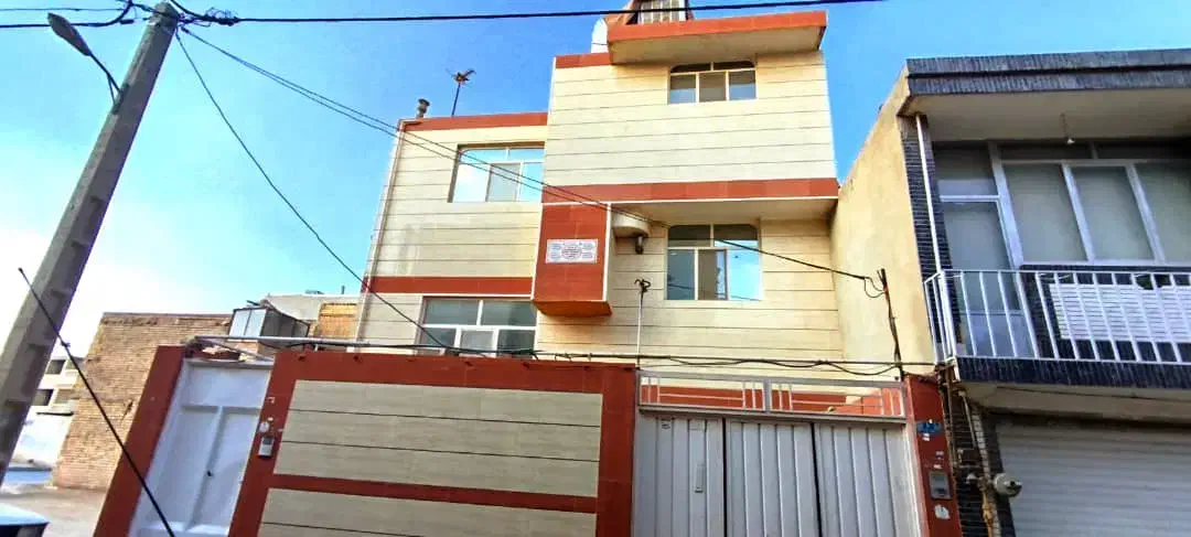 فروش خانه۱۱۰متری دوبلکس با سوییت مستقل|فروش خانه و ویلا|شاهینشهر, حاجی آباد|دیوار