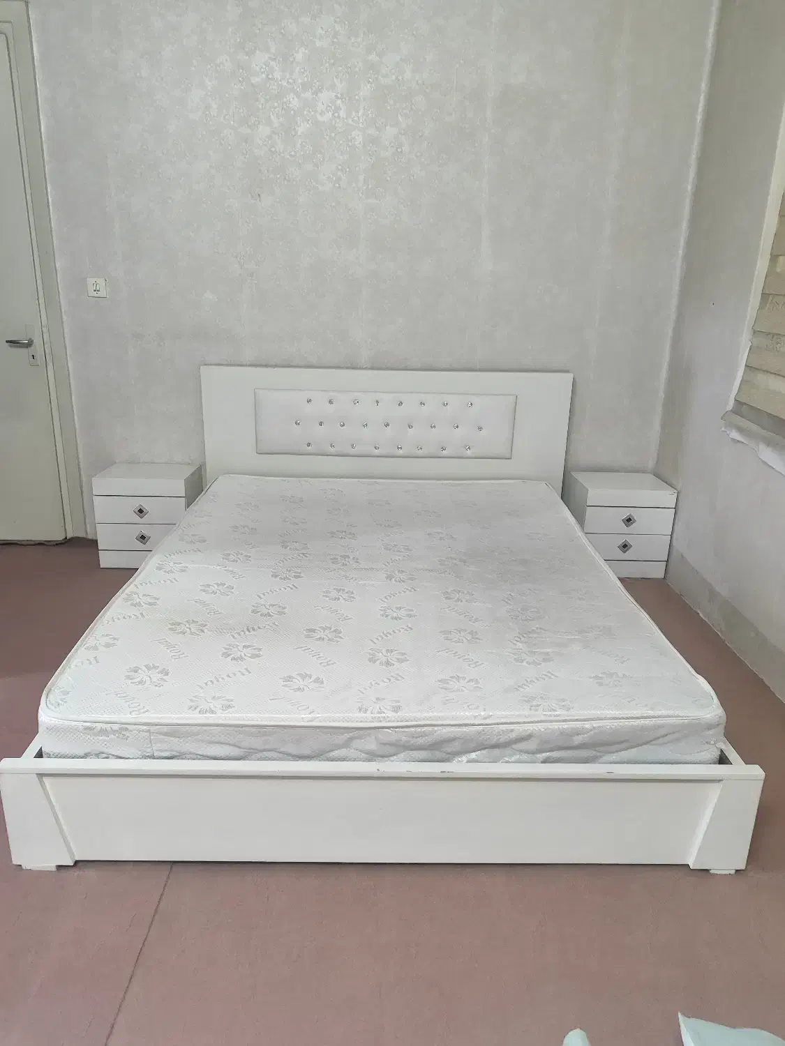 تخت خواب و تشک|تخت و سرویس خواب|تهران, هاشمی|دیوار