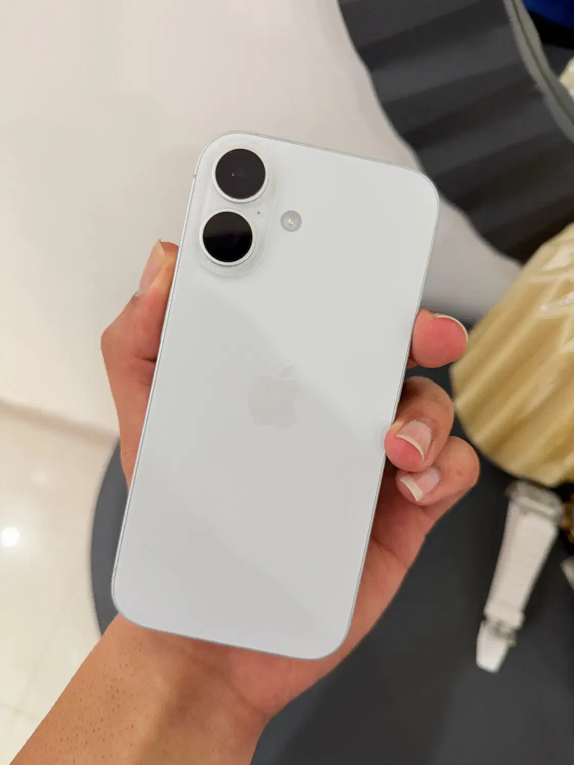 ایفون۱۶نرمال سفید|موبایل|بوشهر, |دیوار